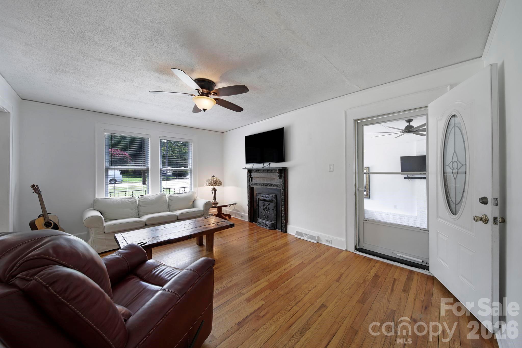 Single Family Residence at 723 N Confederate Avenue, Rock Hill, photo 25 of 42