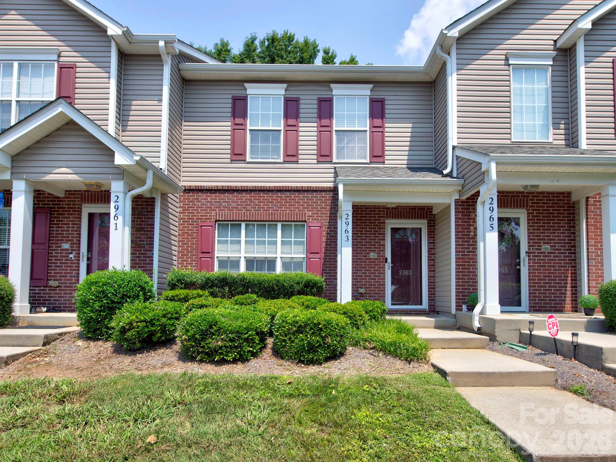 Townhouse at 2963 Little Stream Court, Matthews
