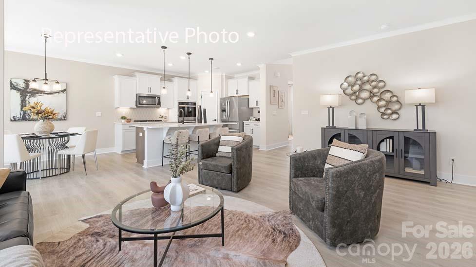Single Family Residence at 6418 Cherrybark Oak Lane, Huntersville, photo 10 of 27