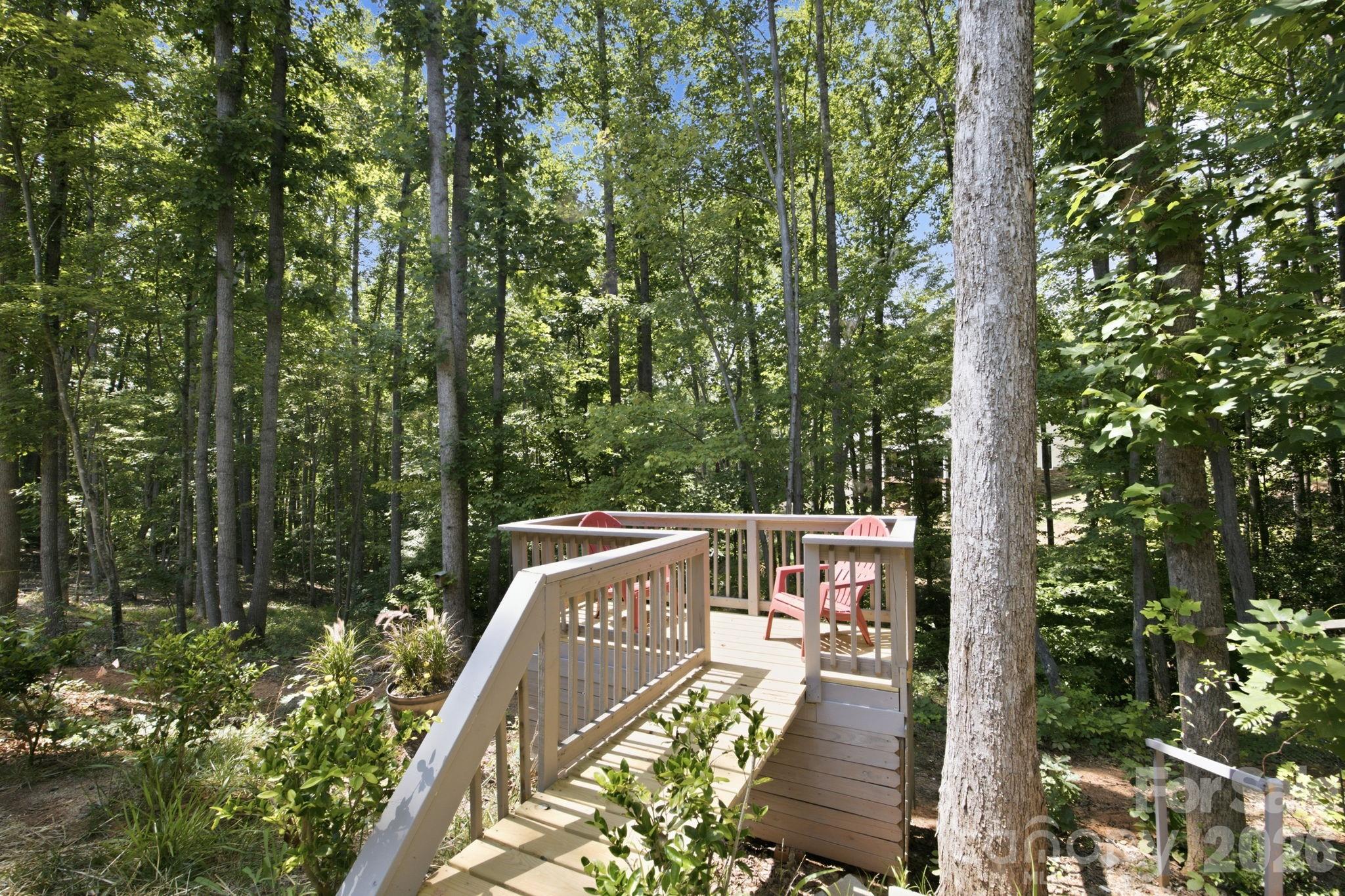 Additional deck houses propane tank. - 116 Harbor Ridge Drive, Statesville