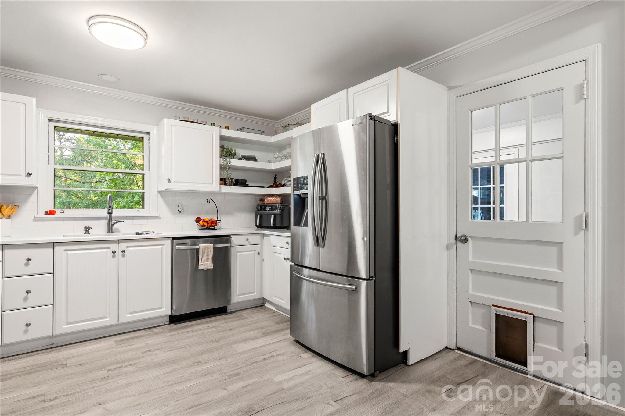 Single Family Residence at 314 Laurel Hill Road, Fort Mill, photo 11 of 30