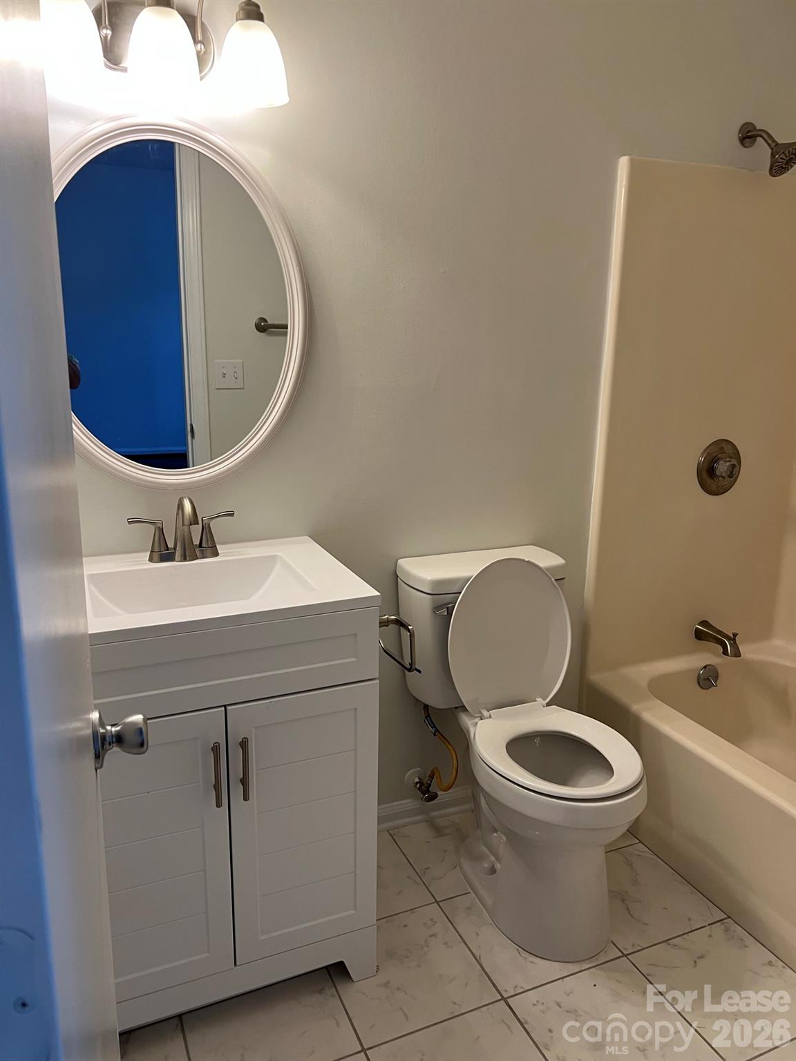 Apartment at 2611 Holton Avenue, Charlotte, photo 9 of 11
