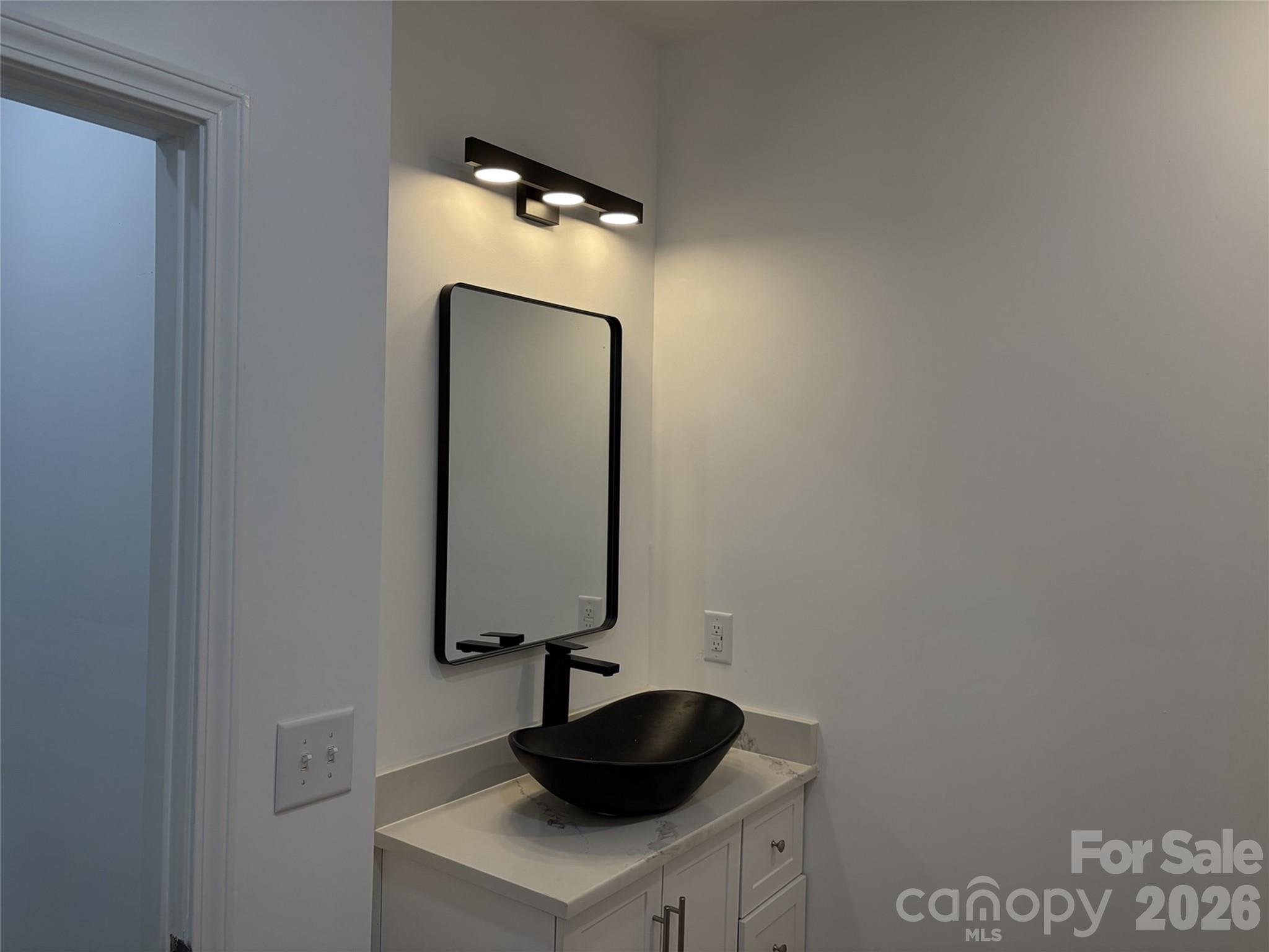 Single Family Residence at 106 Blakemore Drive, Shelby, photo 7 of 25