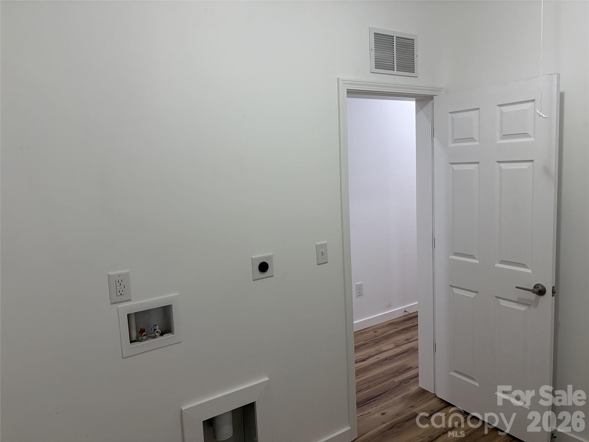 Single Family Residence at 106 Blakemore Drive, Shelby, photo 10 of 25