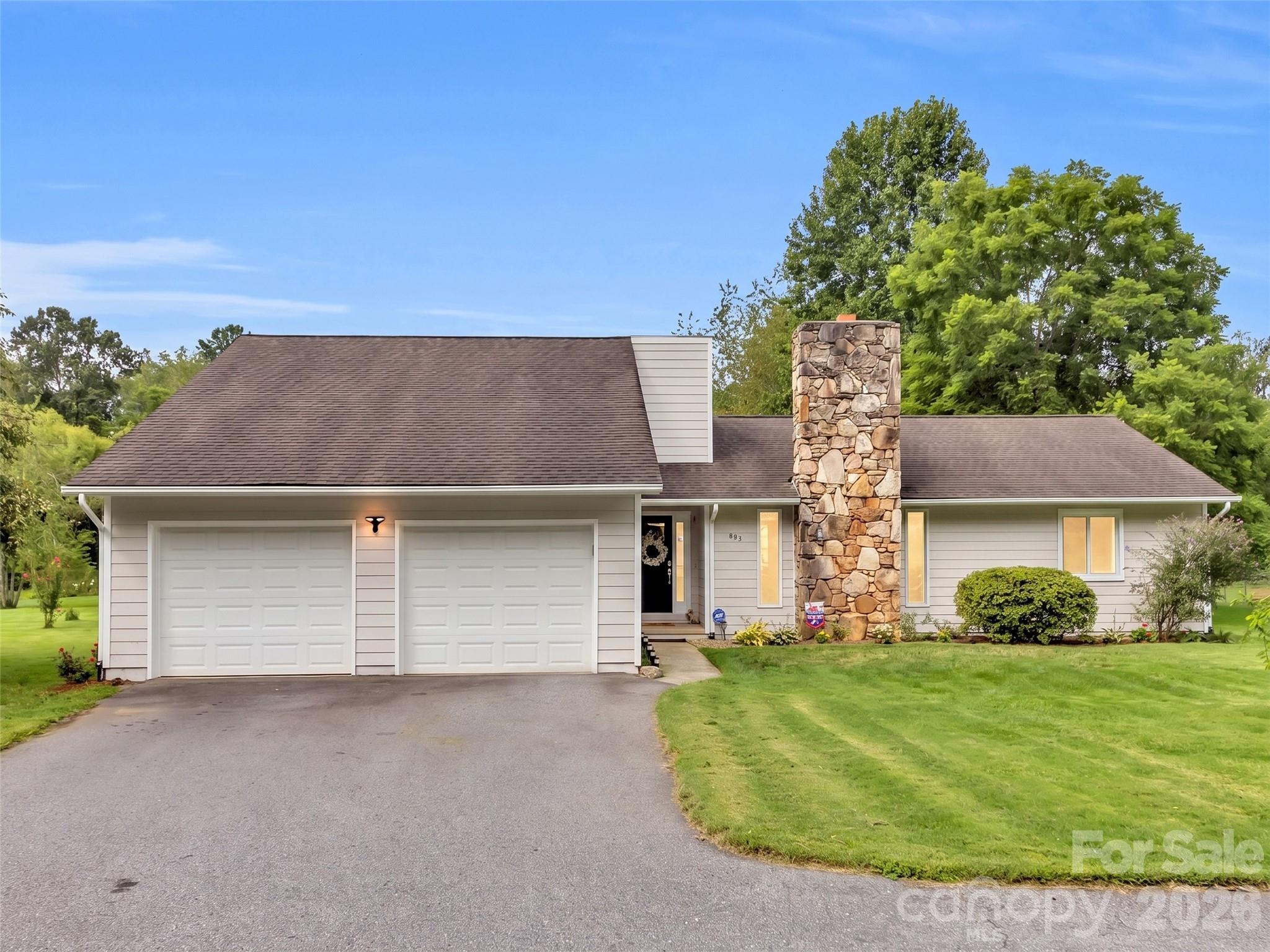 Single Family Residence at 693 Monte Vista Road, Candler, photo 3 of 42