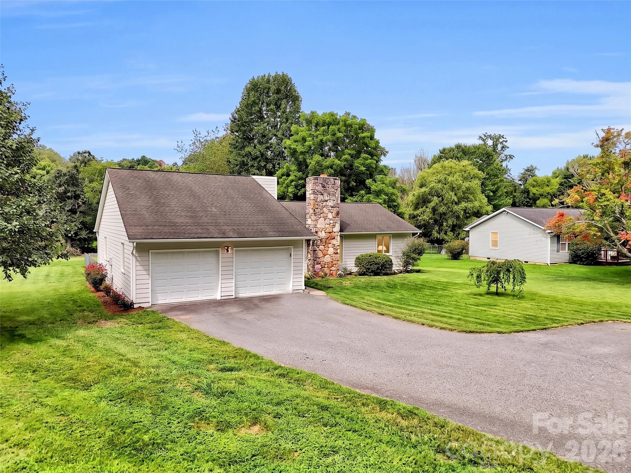 Single Family Residence at 693 Monte Vista Road, Candler, photo 39 of 42