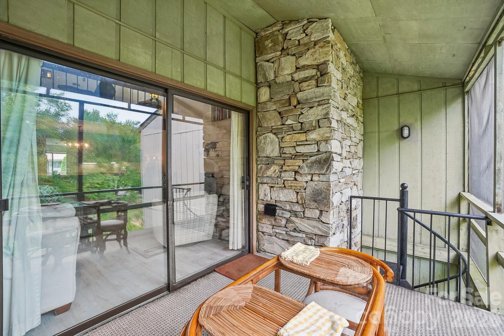 Condominium at 210 Juniper Lane, Hendersonville, photo 28 of 38