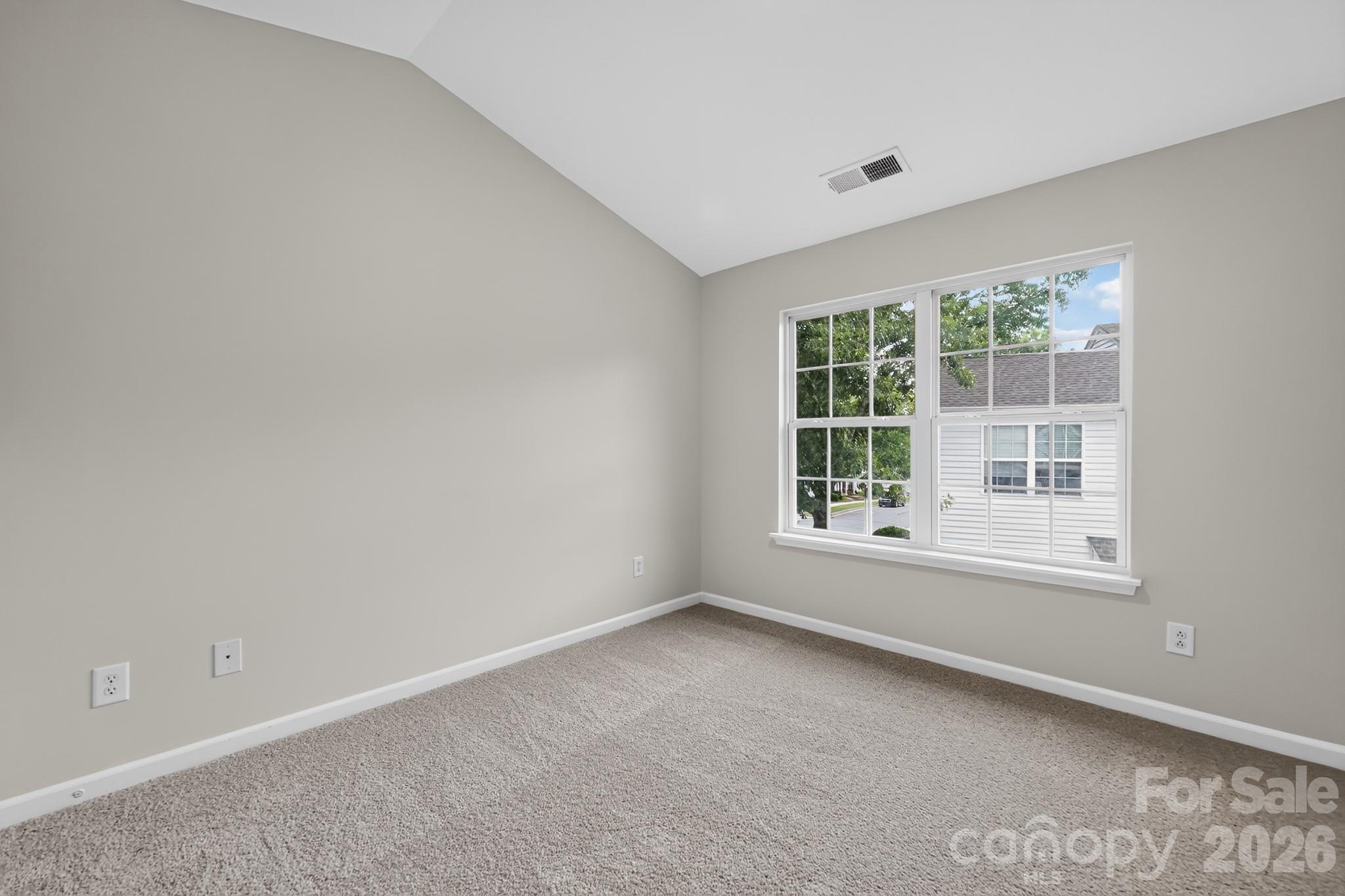 Townhouse at 159 Limerick Road, Mooresville, photo 9 of 16