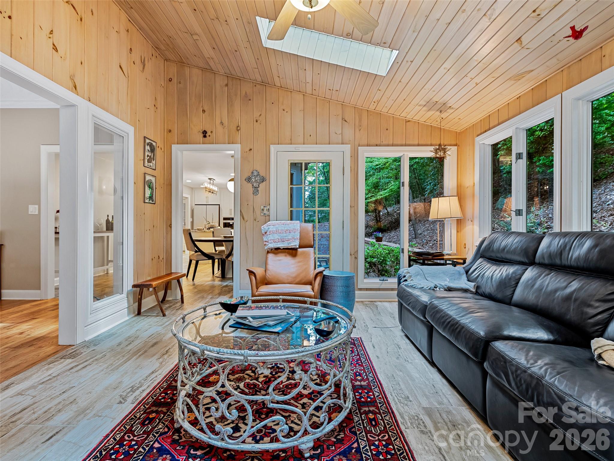 Single Family Residence at 105 Galloway Drive, Asheville, photo 13 of 47