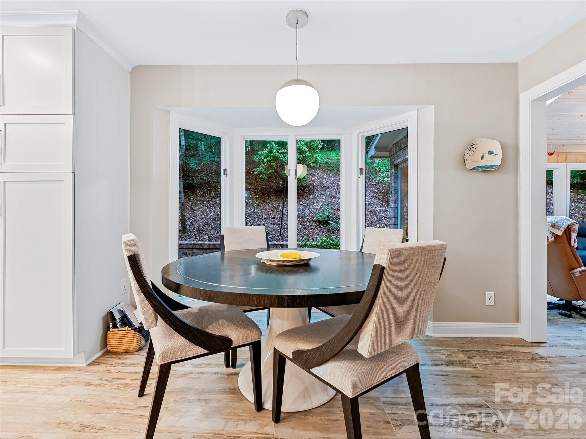 Single Family Residence at 105 Galloway Drive, Asheville, photo 18 of 47