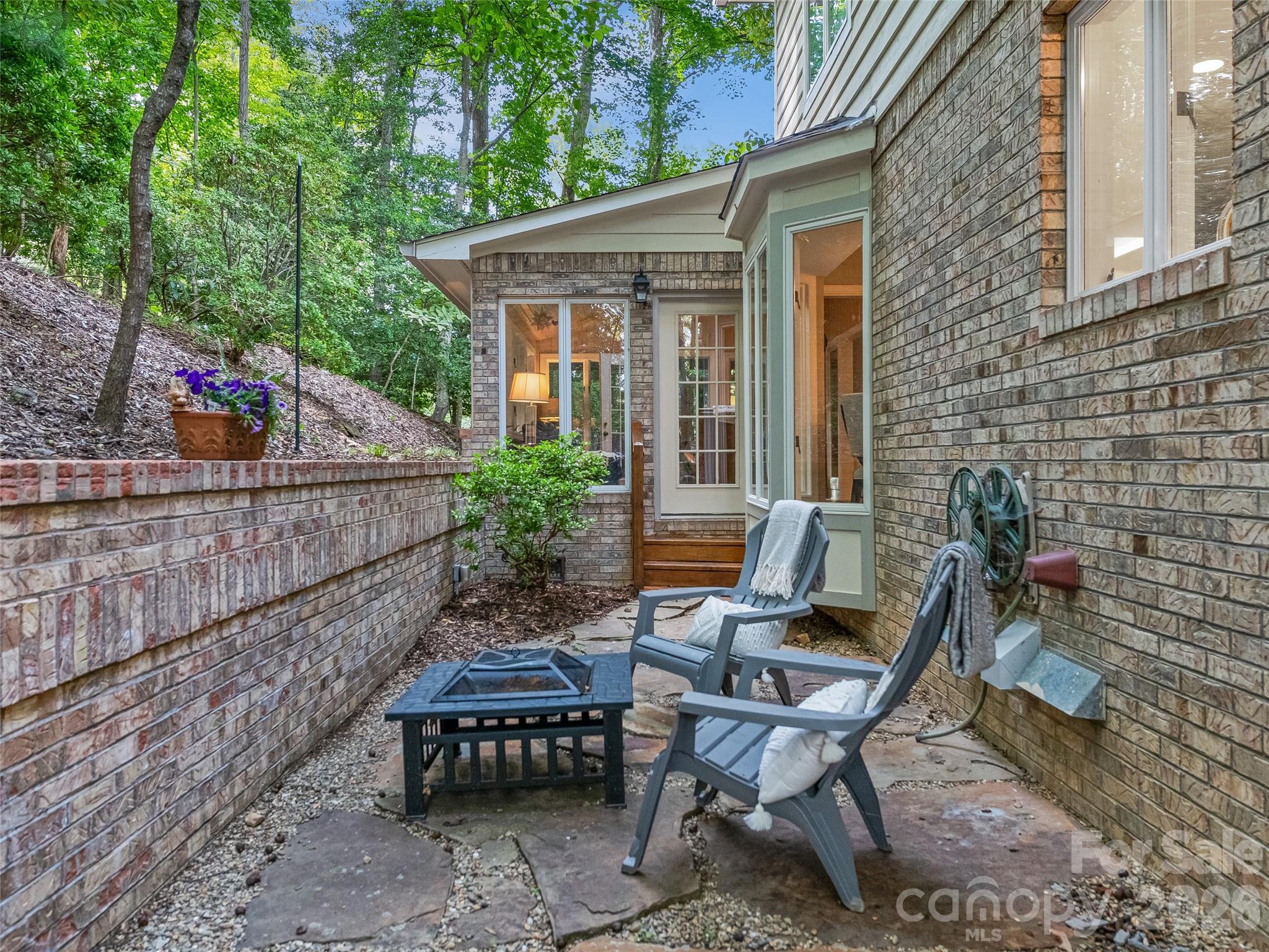 Single Family Residence at 105 Galloway Drive, Asheville, photo 43 of 47