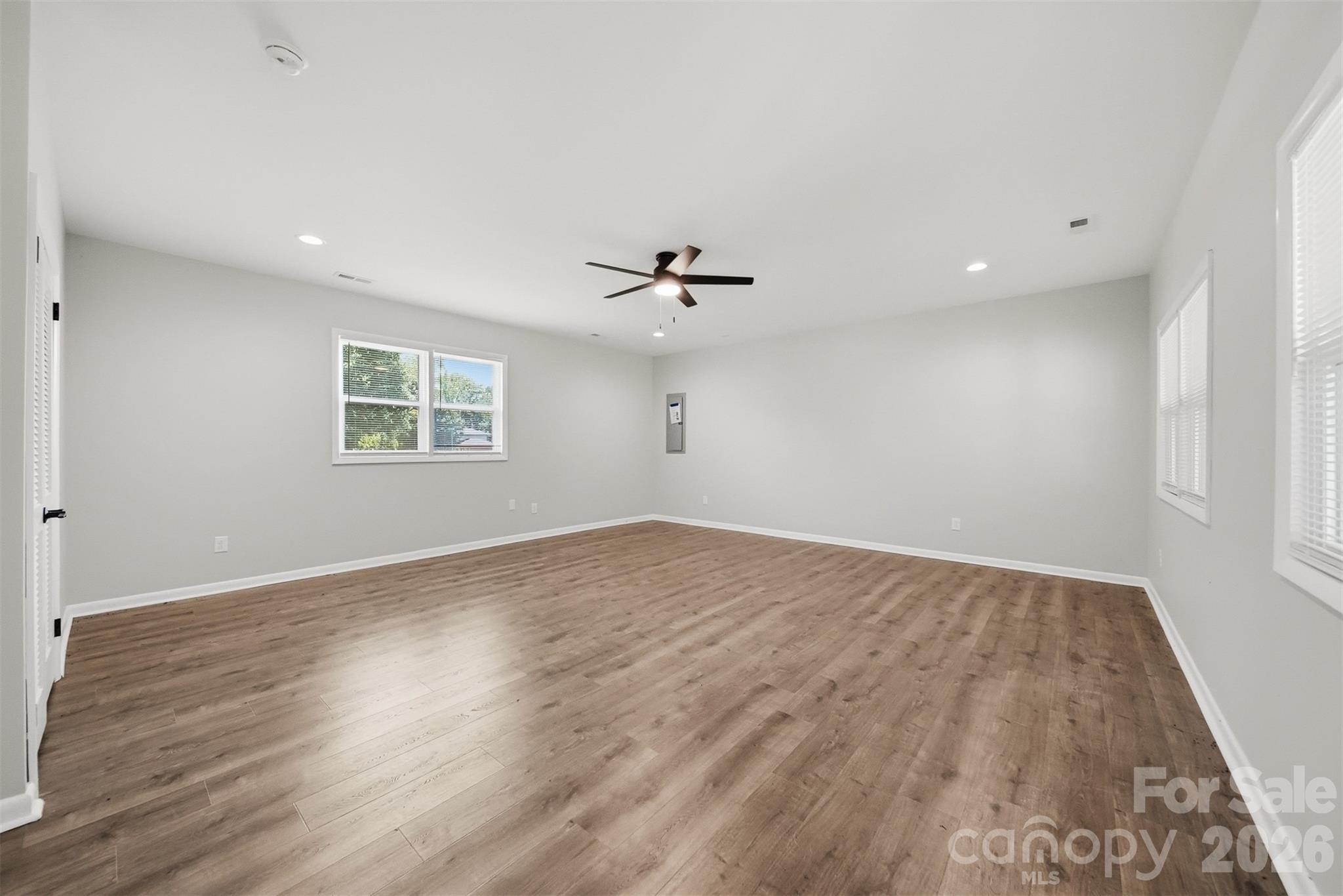 Single Family Residence at 908 13th Street NW, Conover, photo 13 of 33
