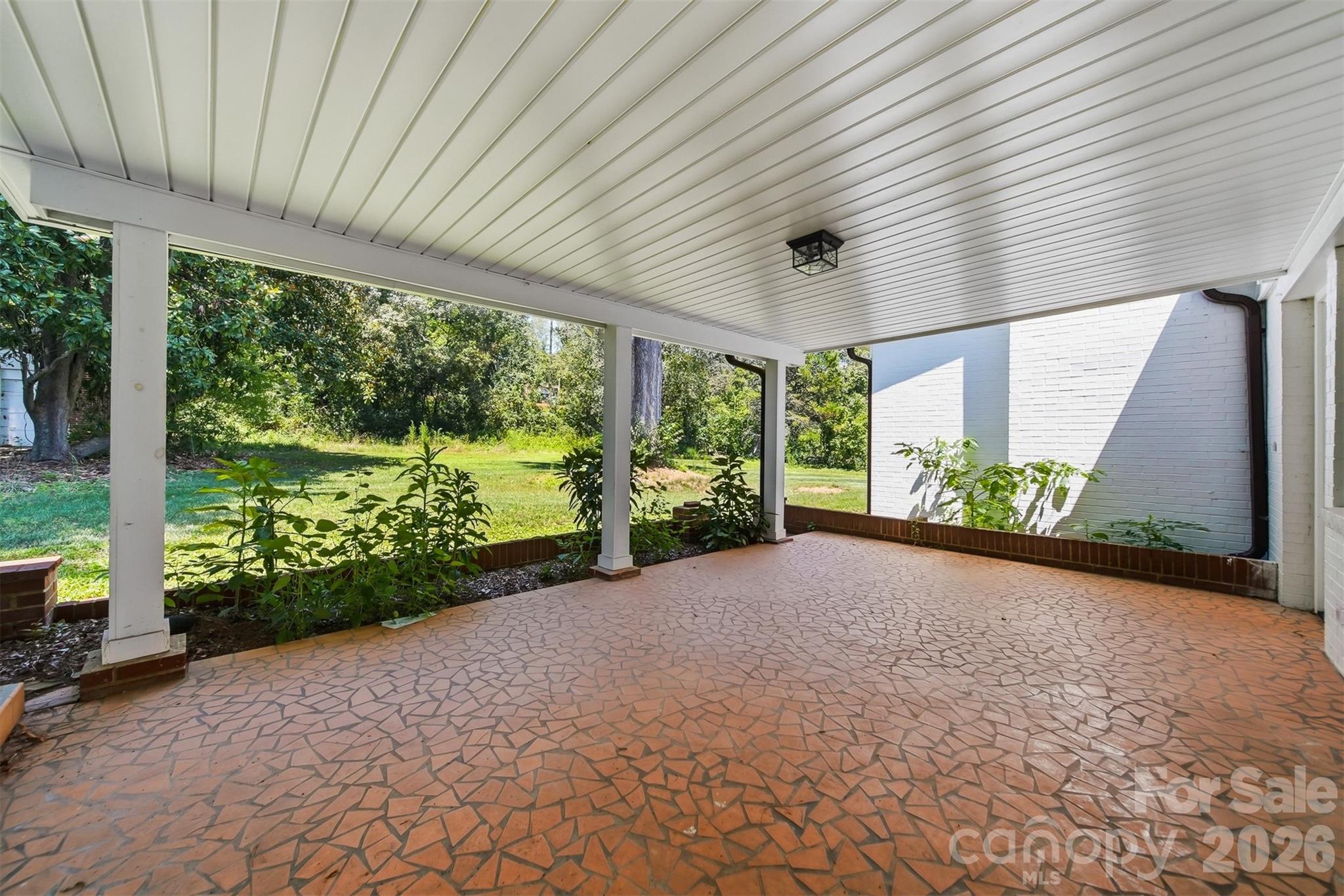 Large peaceful back porch - 908 13th Street NW, Conover