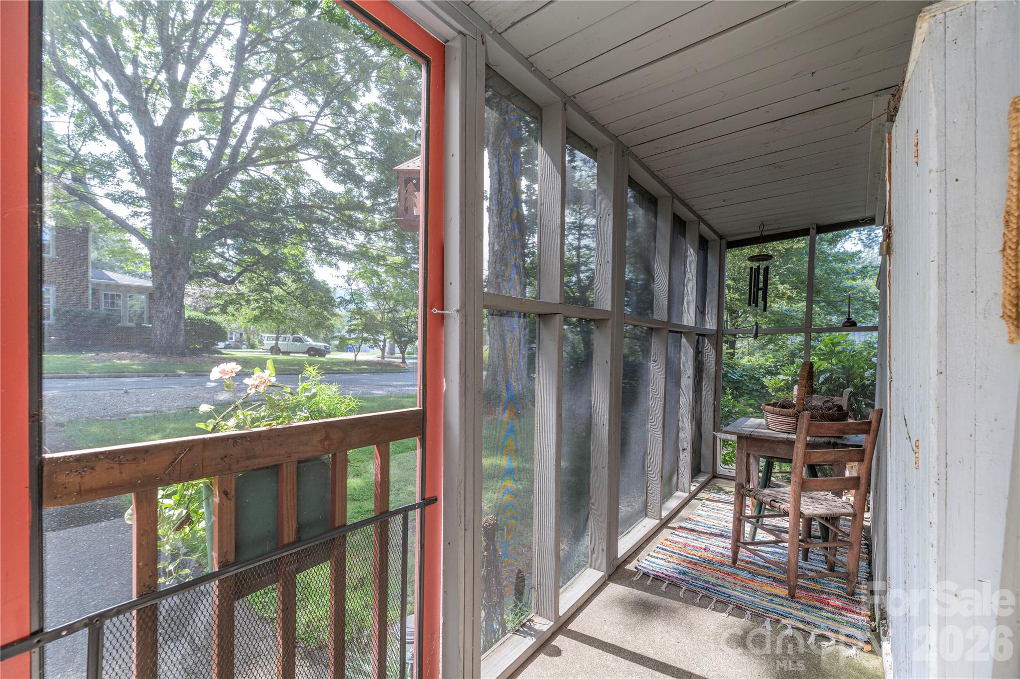 Single Family Residence at 21 Lincoln Avenue, Asheville, photo 20 of 32