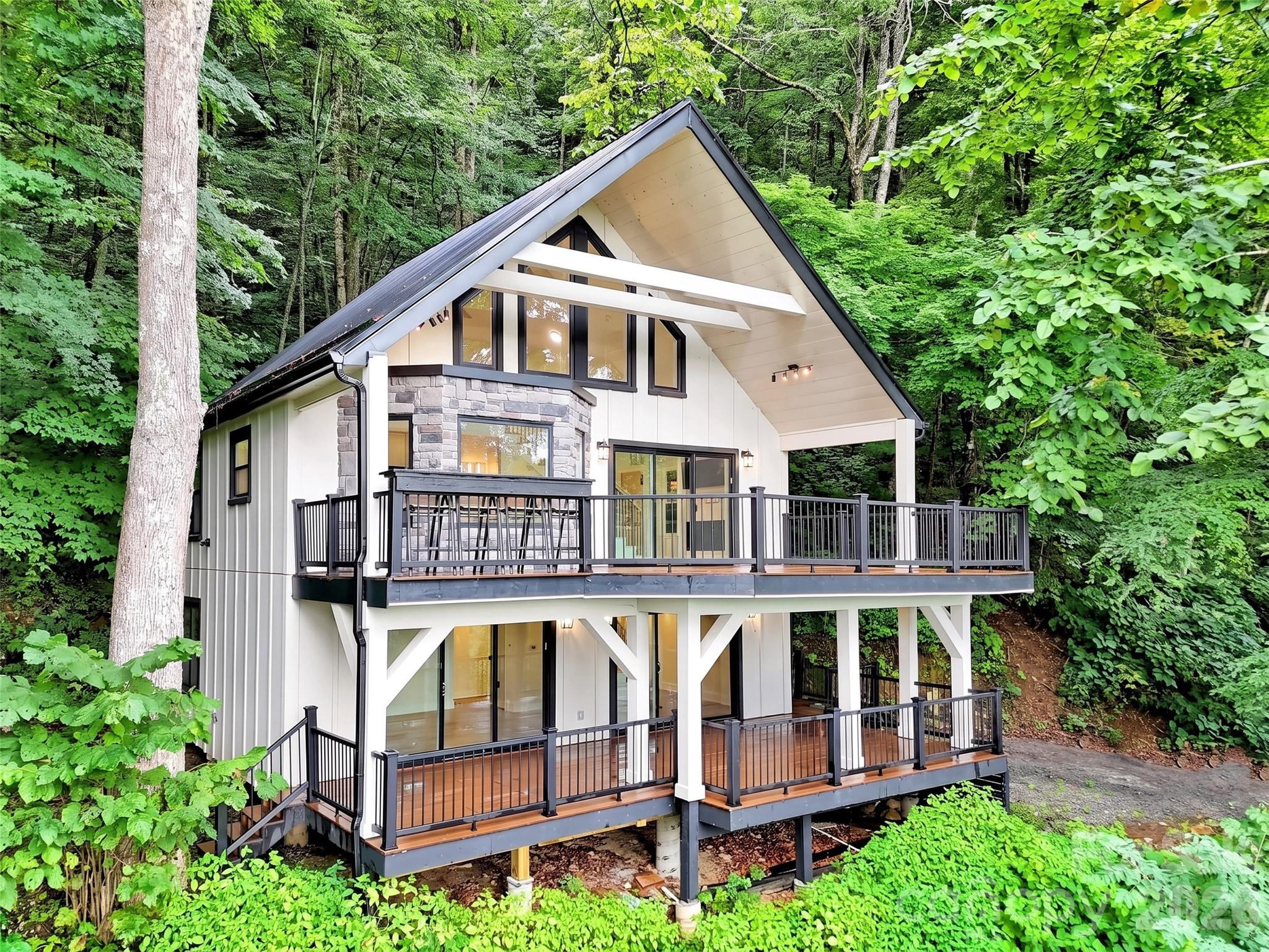 Single Family Residence at 1551 Apple Creek Road, Waynesville, photo 43 of 48