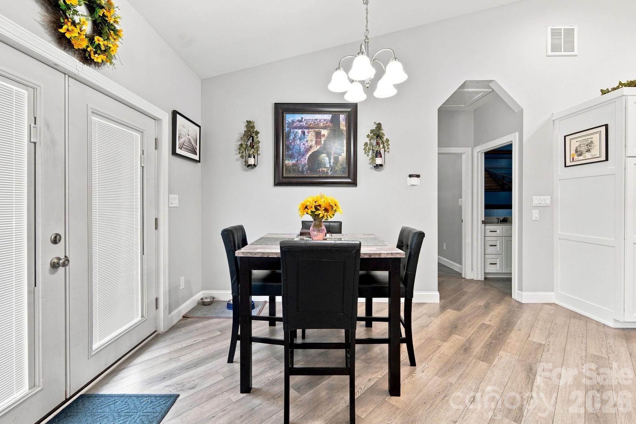 dining - 295 Idlewood Drive, Marion