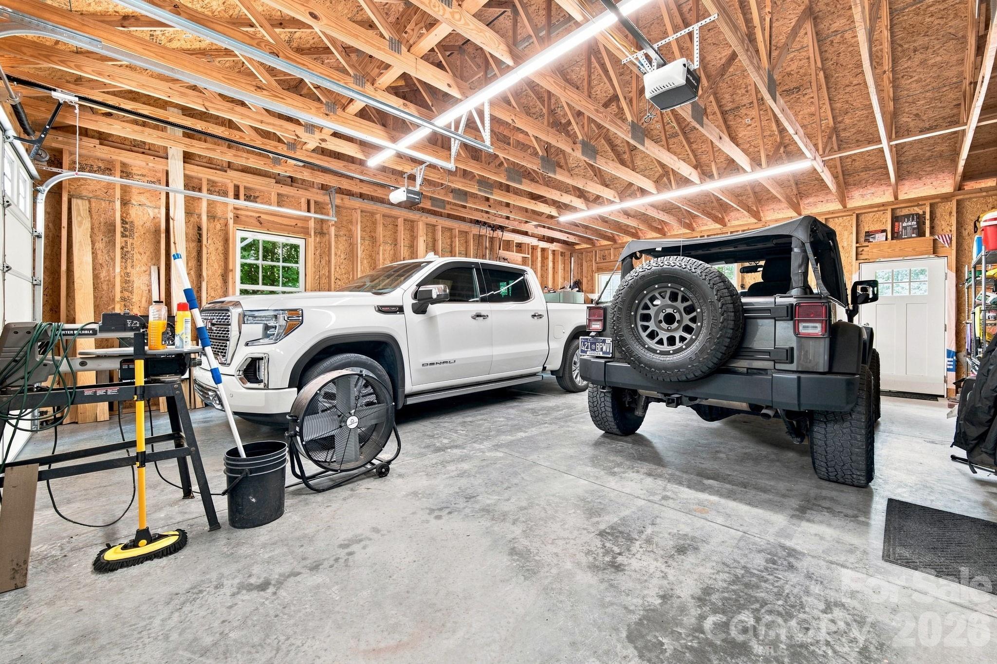 garage - 295 Idlewood Drive, Marion