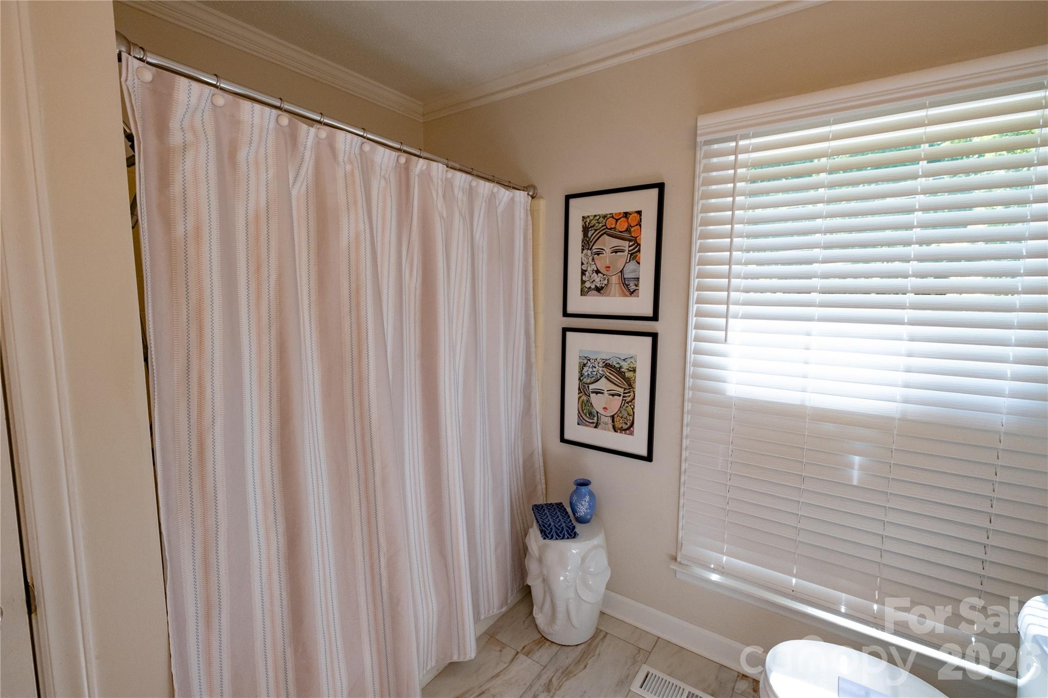 Single Family Residence at 2312 Belmont Drive, Reidsville, photo 22 of 41