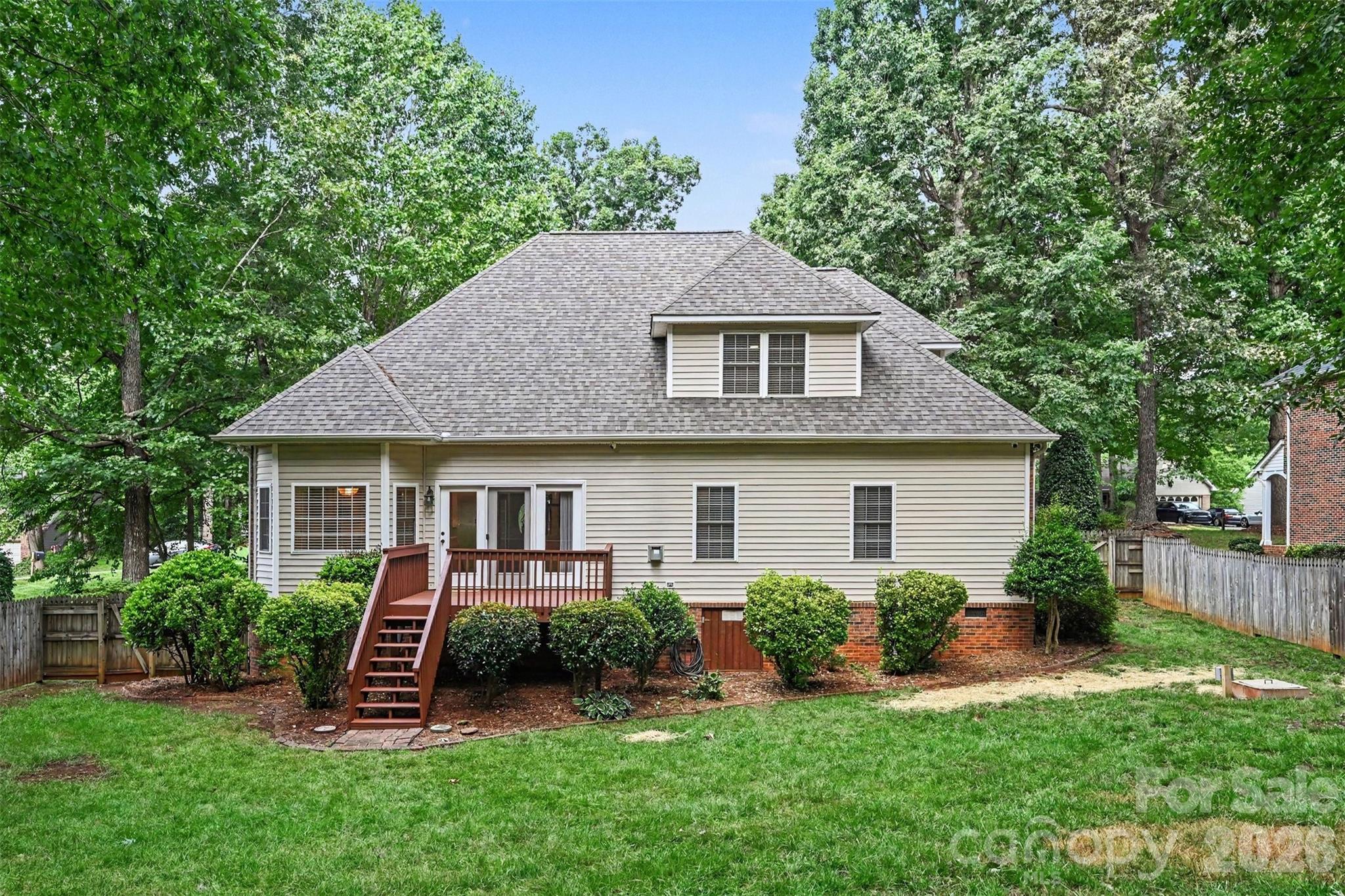 Rear Exterior and Deck - 1928 Twin Ponds Drive, Hickory