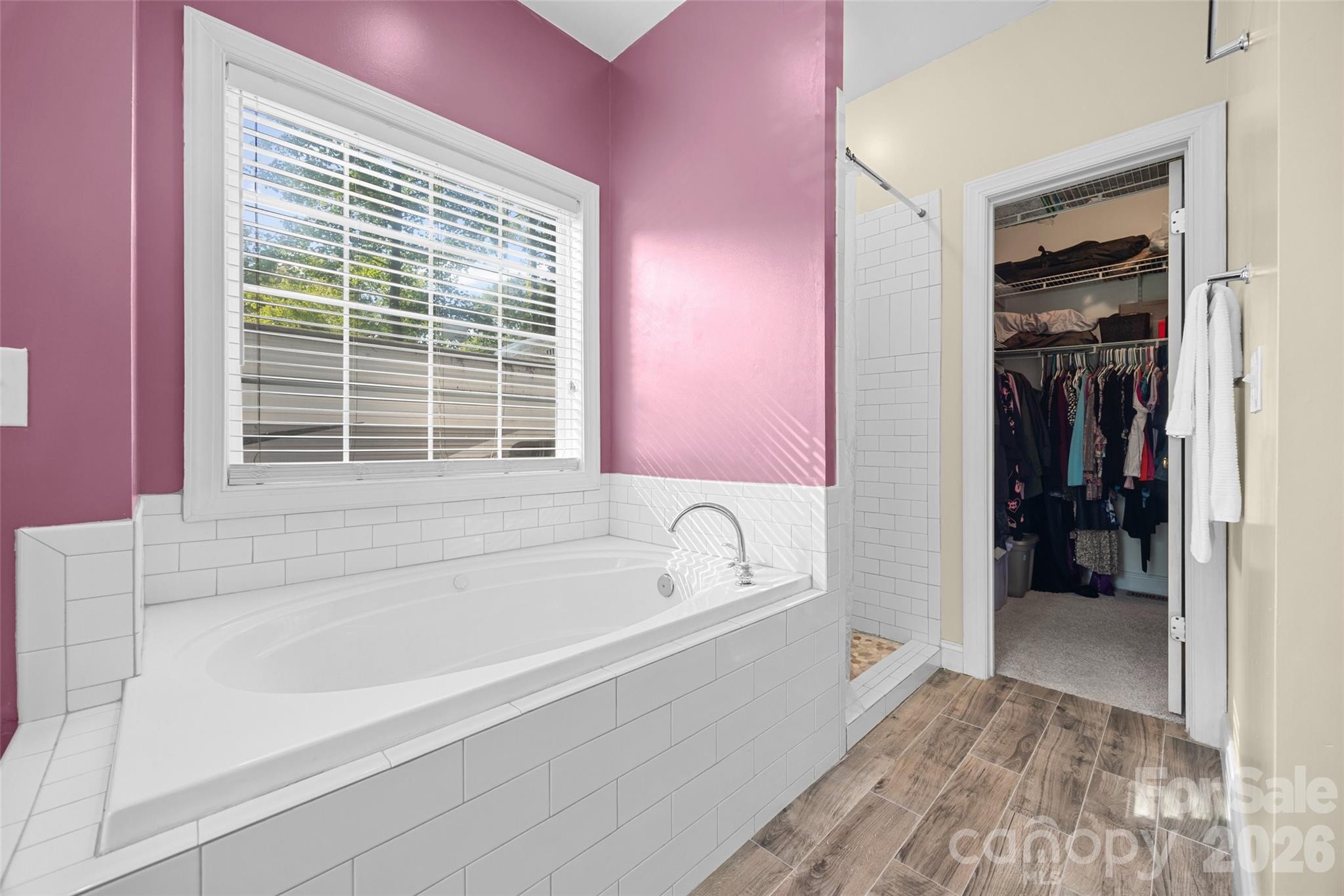 Single Family Residence at 210 Pinewood Lane, Rock Hill, photo 18 of 27