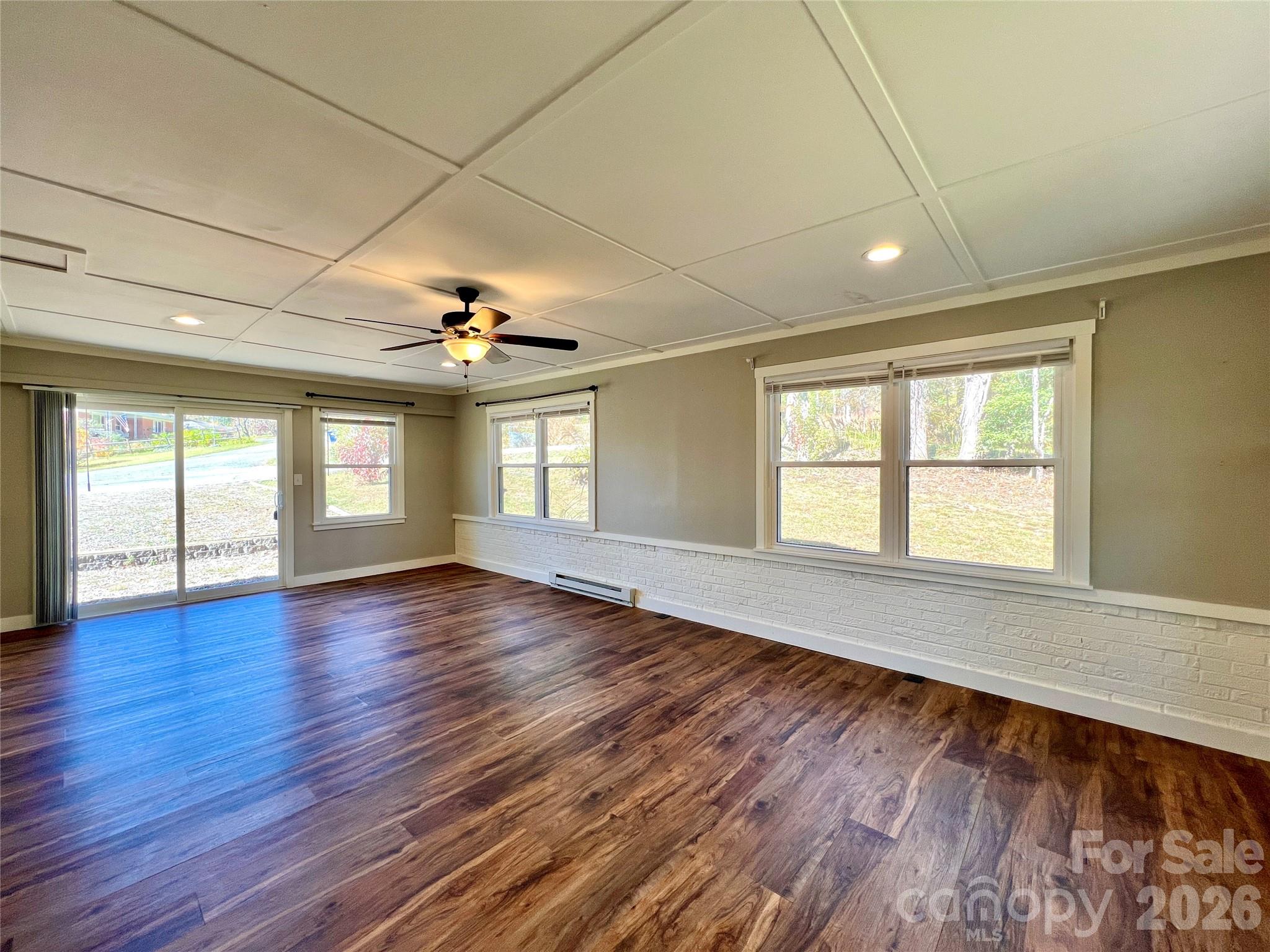 Single Family Residence at 3 Mount Royal Drive, Arden, photo 8 of 26