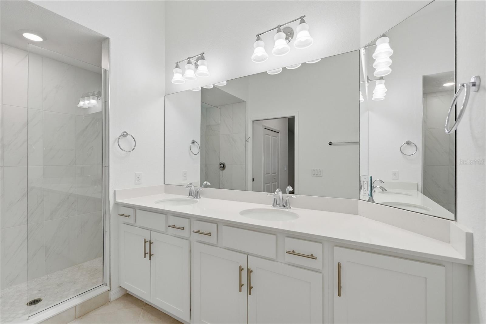 Condominium at 14194 HERITAGE LANDING BLVD #623, PUNTA GORDA, photo 16 of 67