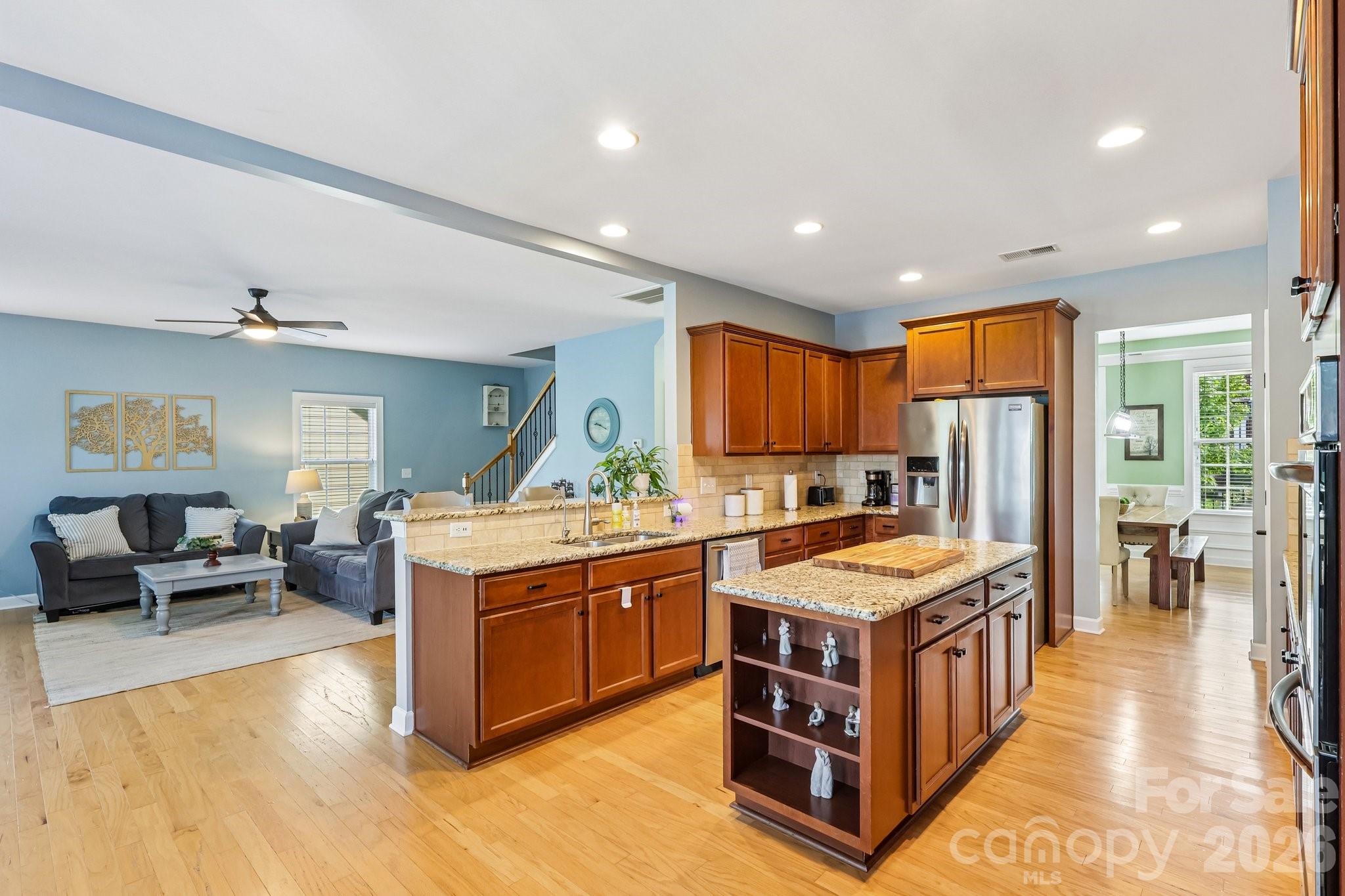 Single Family Residence at 3812 Litchfield Drive, Waxhaw, photo 15 of 48