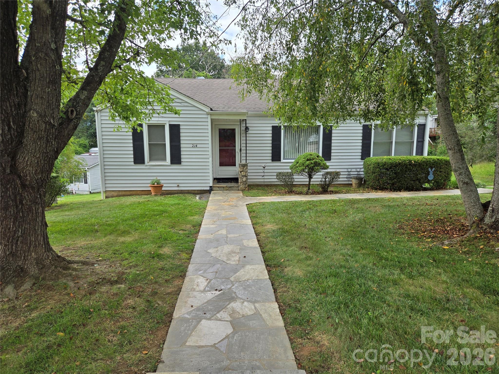 Front - 214 Governors View Road, Asheville