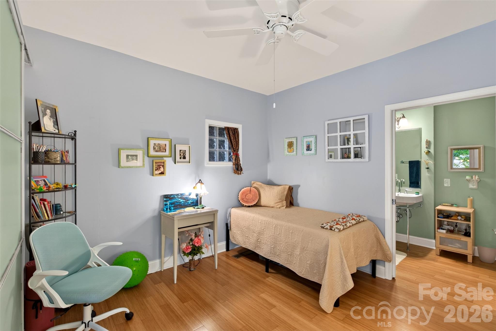 Condominium at 600 N Skyloft Drive, Asheville, photo 15 of 27