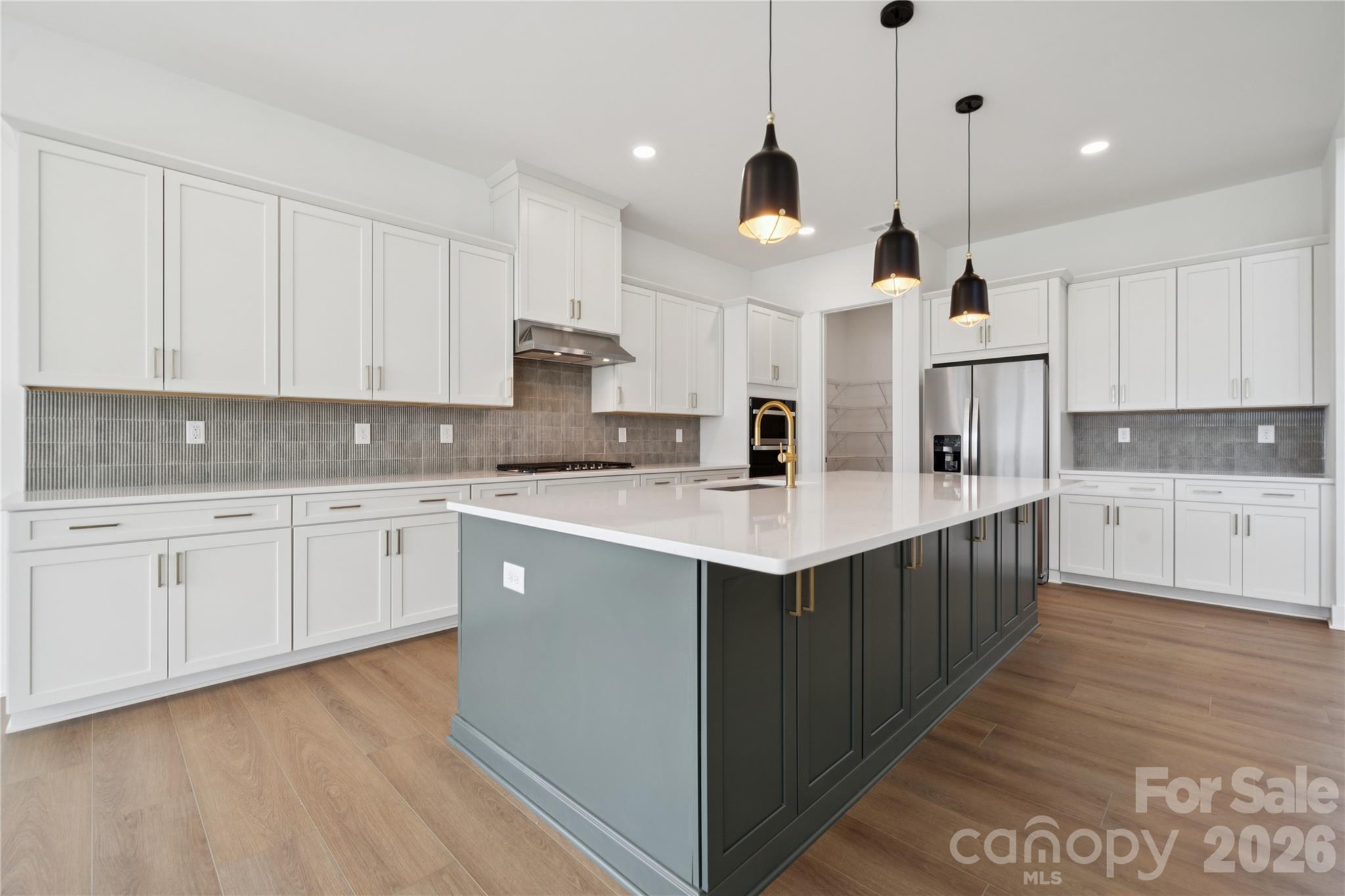 Single Family Residence at 5452 Vernon Ridge Road, Huntersville, photo 7 of 27