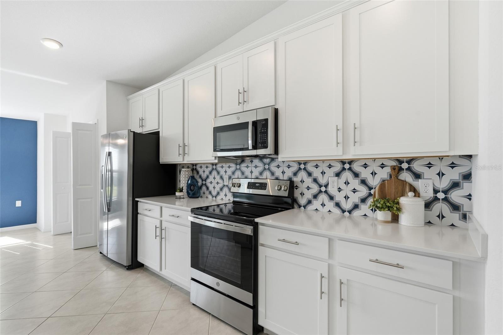 Condominium at 14194 HERITAGE LANDING BLVD #623, PUNTA GORDA, photo 9 of 67
