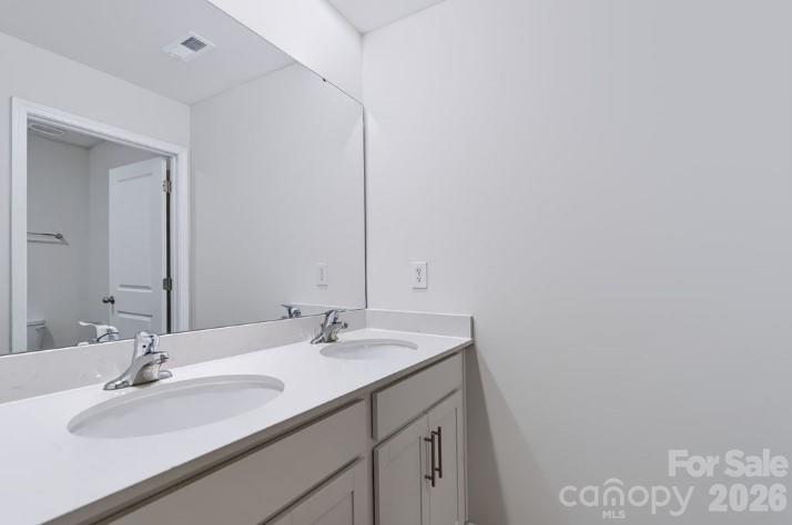 2 bathroom - 3017 Sassafras Trail, Gastonia