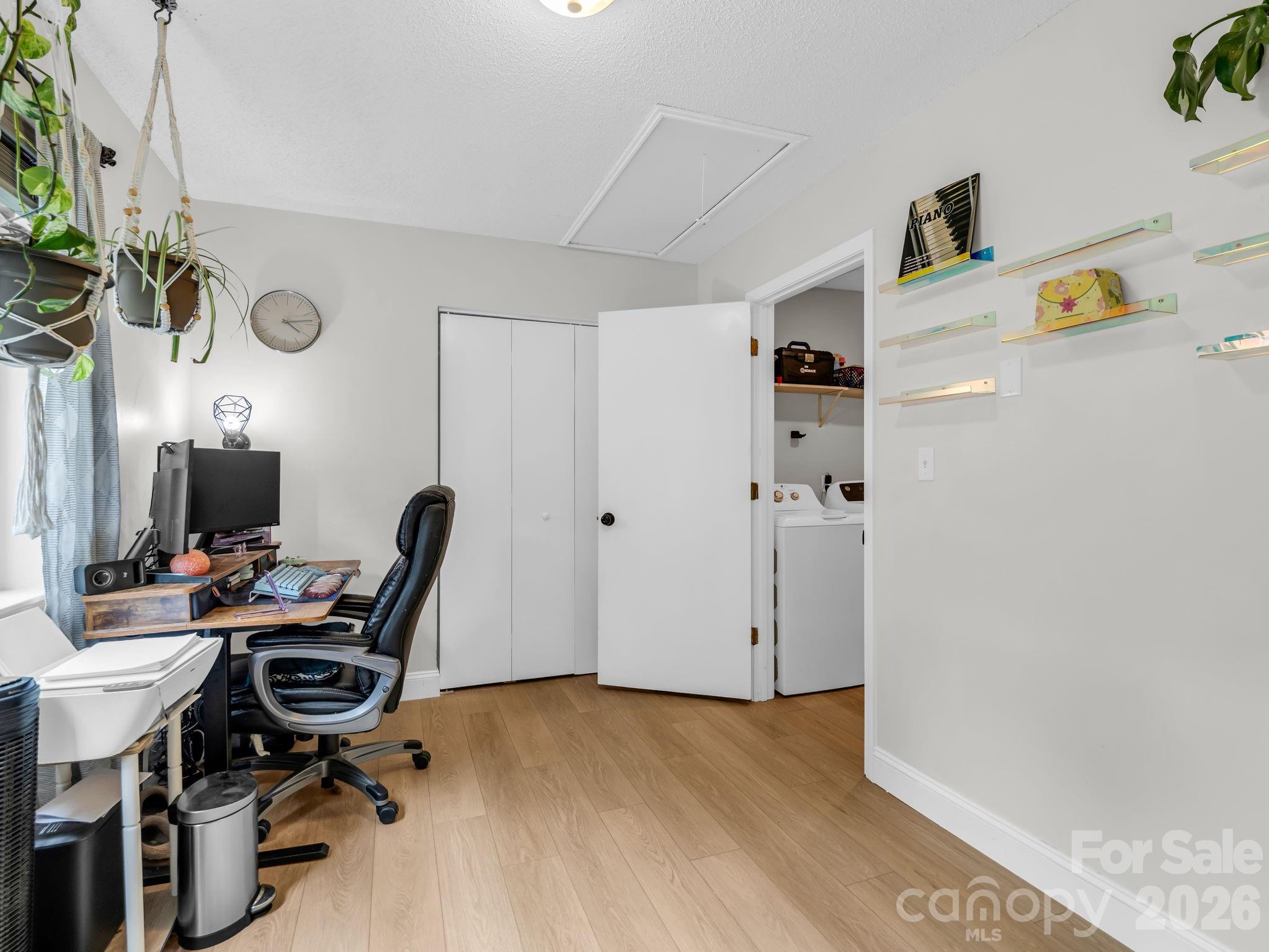 Townhouse at 7 Woodlands Drive, Black Mountain, photo 15 of 23
