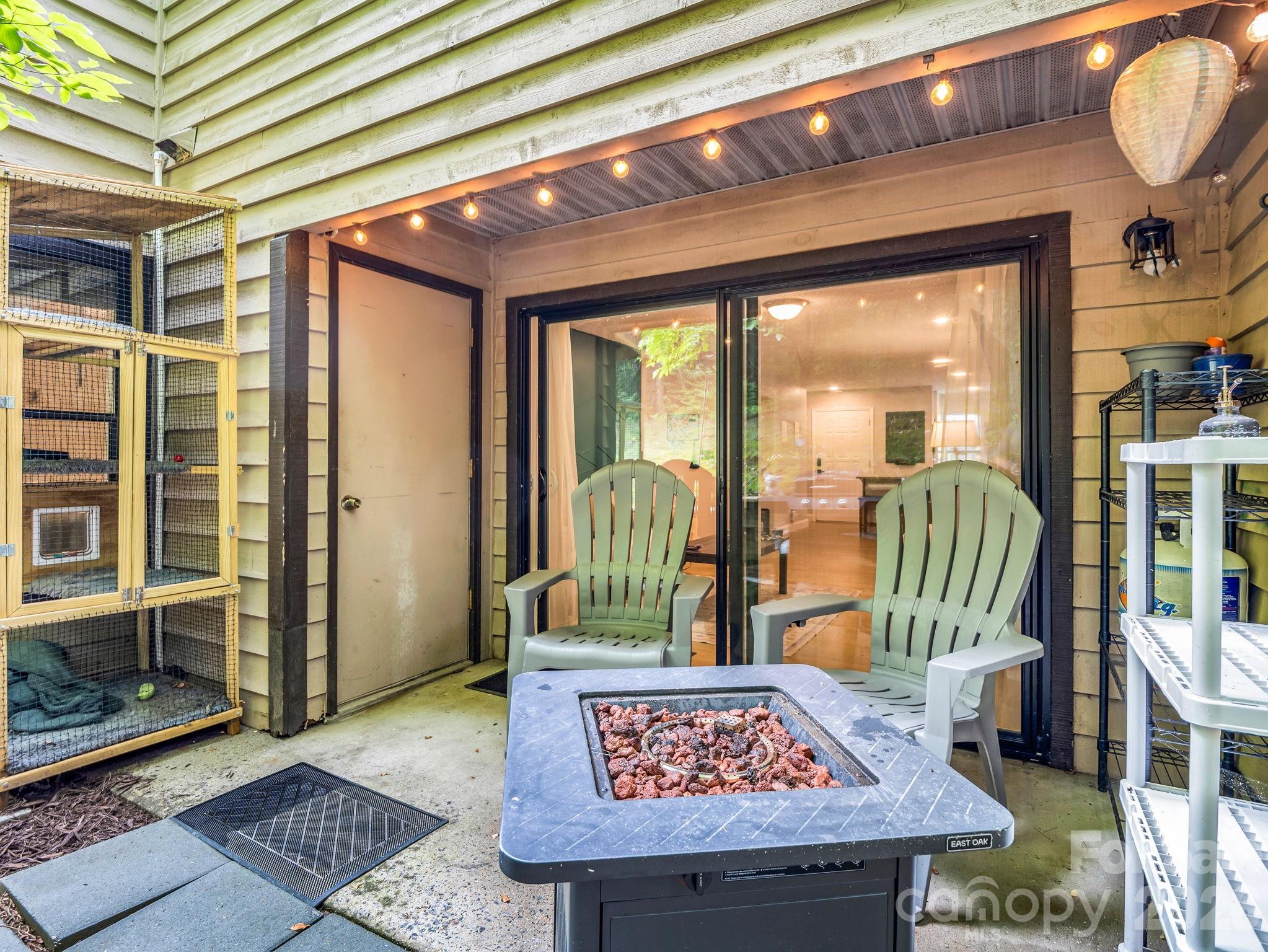 Townhouse at 7 Woodlands Drive, Black Mountain, photo 19 of 23