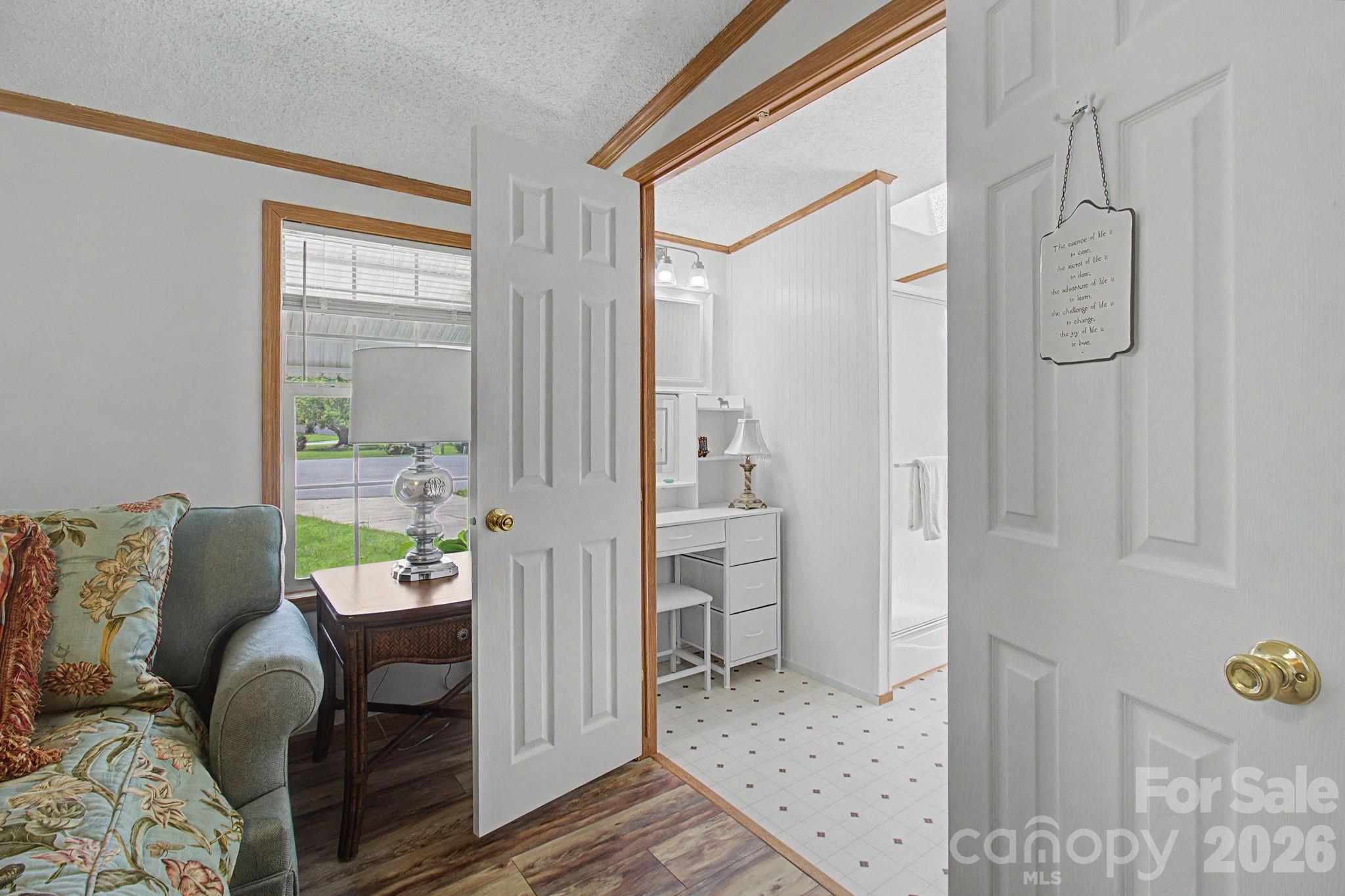 Single Family Residence at 204 Red Birch Court, Hendersonville, photo 19 of 48