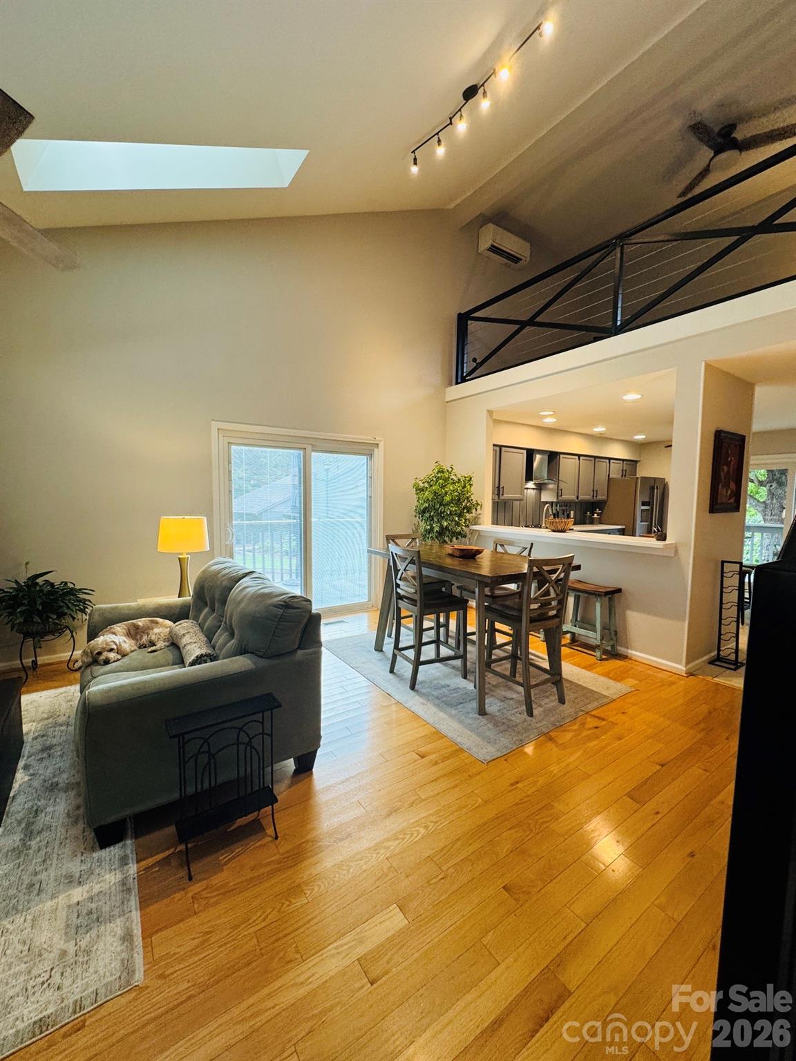 Living Room / Dining Area - 501 Independence Trail, Morganton
