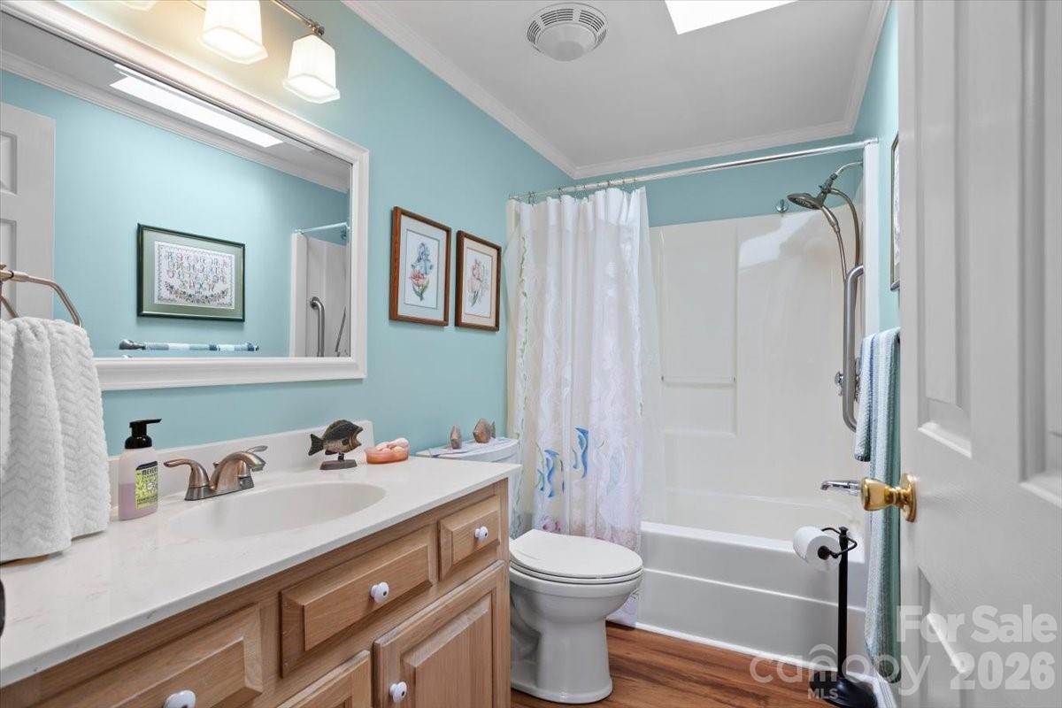 Single Family Residence at 39 Stephanie Lane, Hendersonville, photo 21 of 30