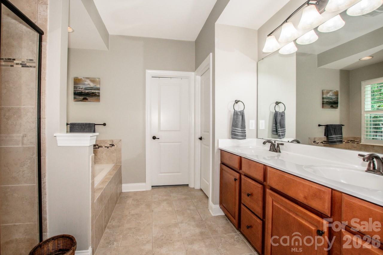 Single Family Residence at 197 Chaska Loop, Troutman, photo 28 of 47
