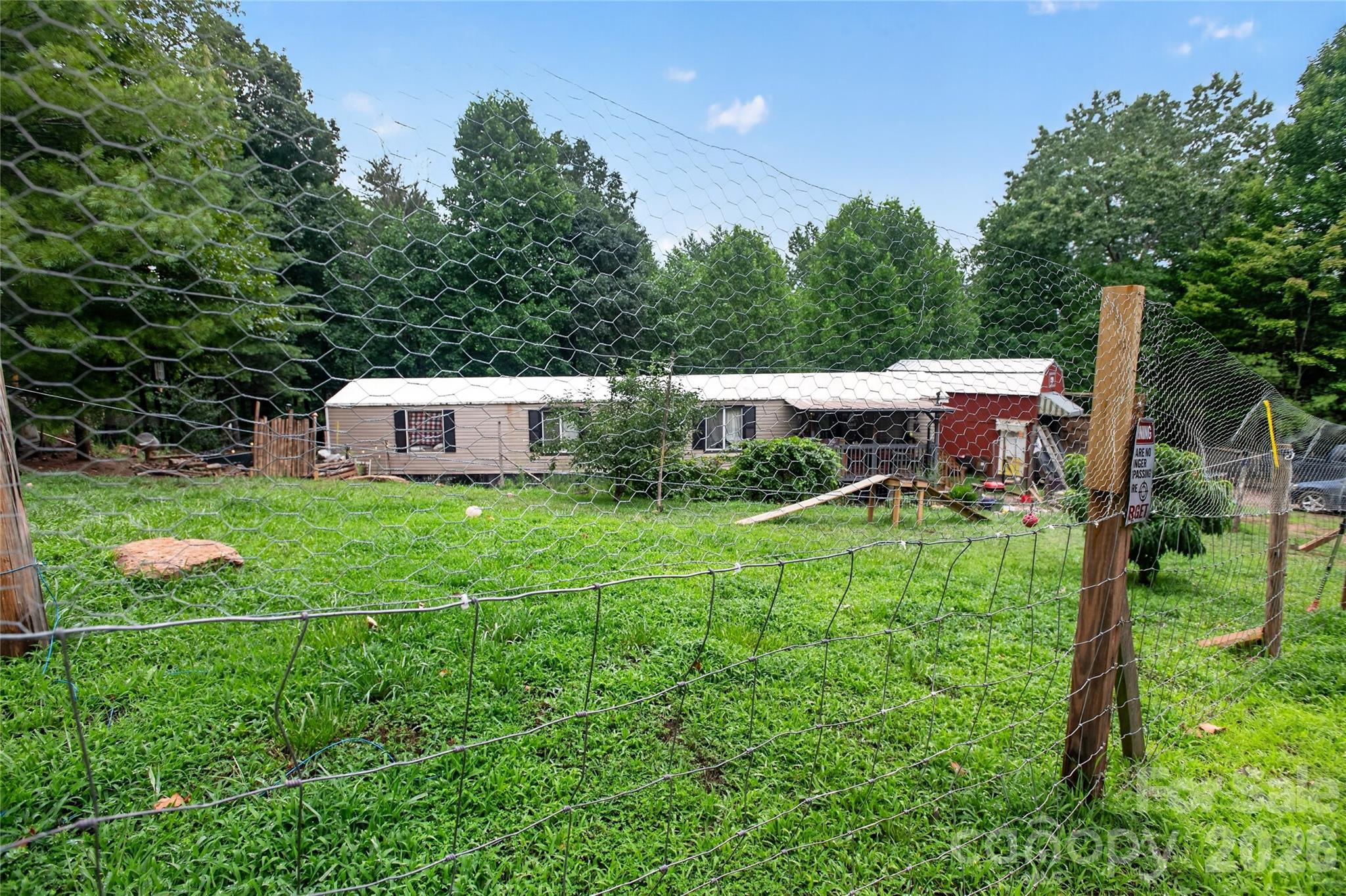 Single Family Residence at 997 Bethel Ridge Lane, Morganton, photo 23 of 27
