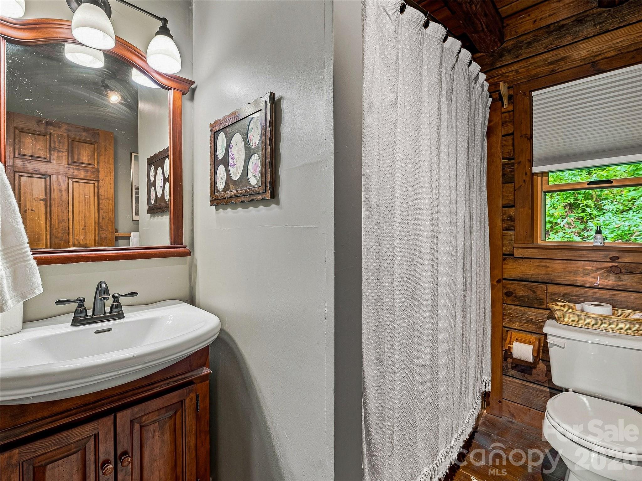 Single Family Residence at 267 Trillium Lane, Mars Hill, photo 16 of 44
