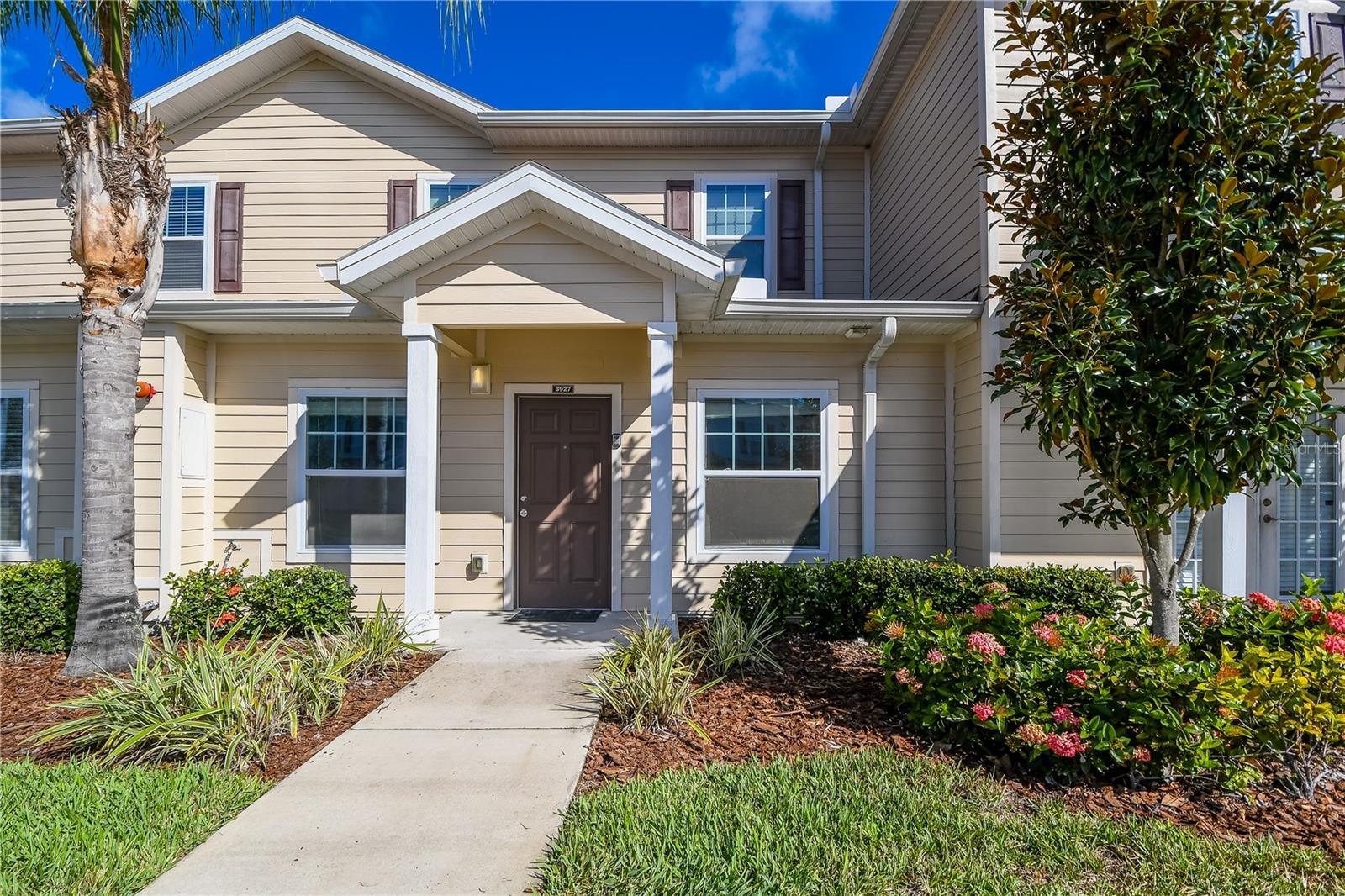 8927 SHINE DR