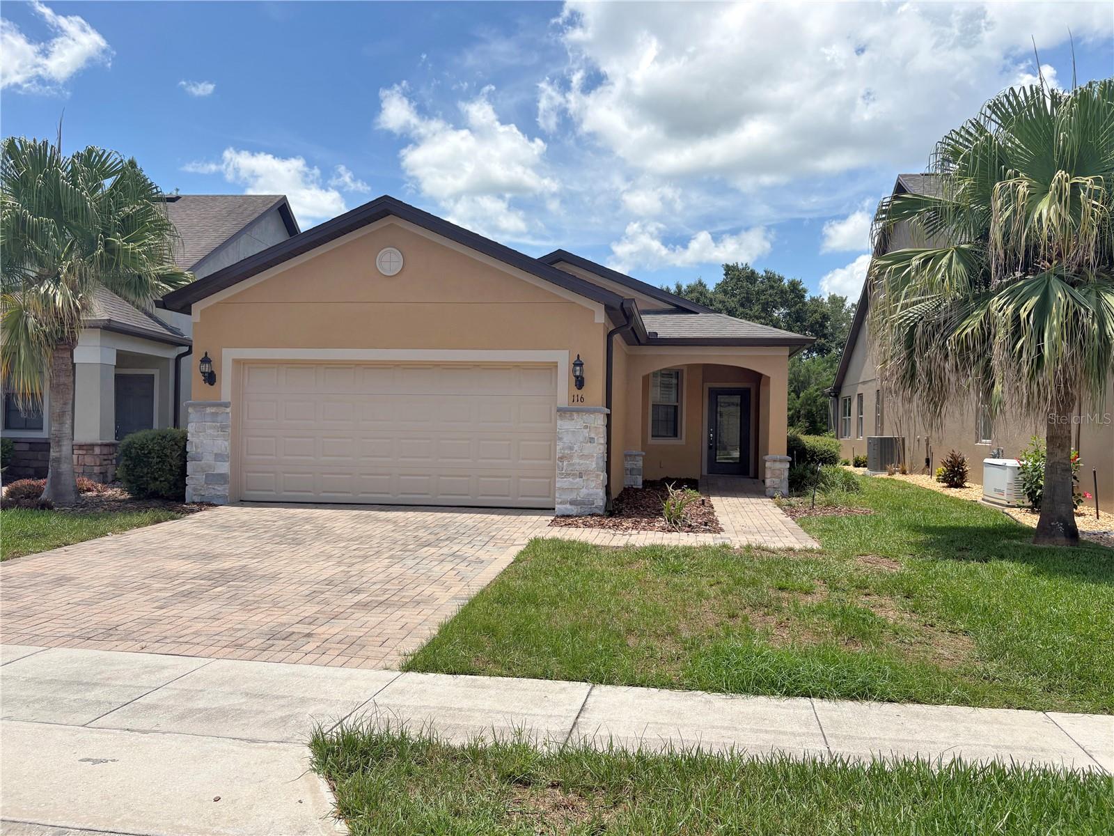 116 LA CRESTA CT