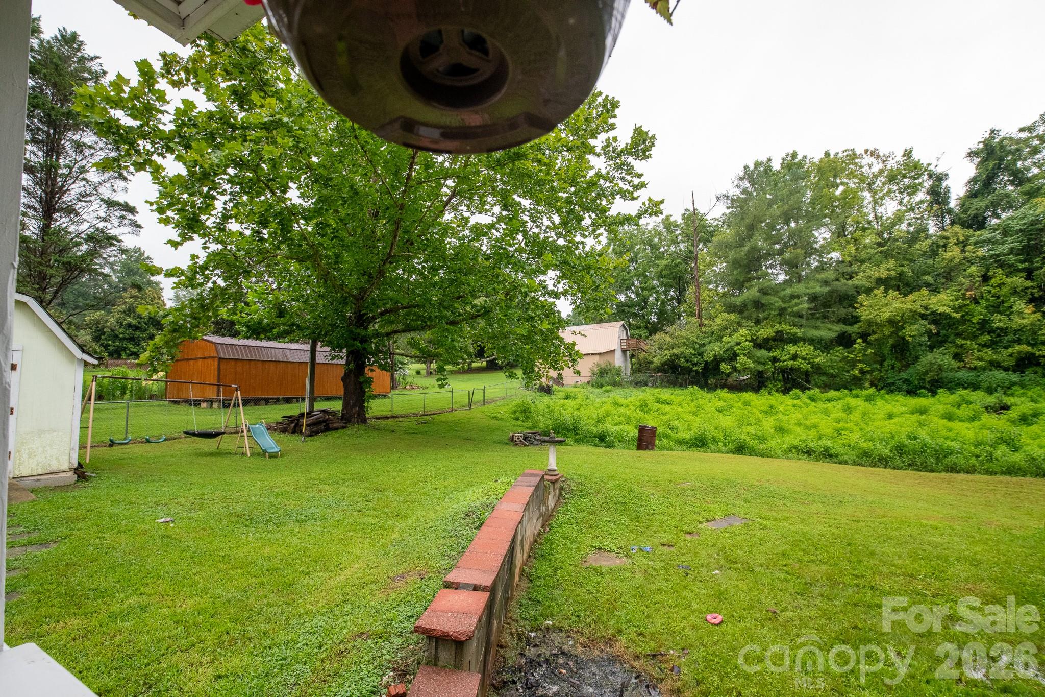 Single Family Residence at 409 Cottrell Hill Road, Lenoir, photo 8 of 27