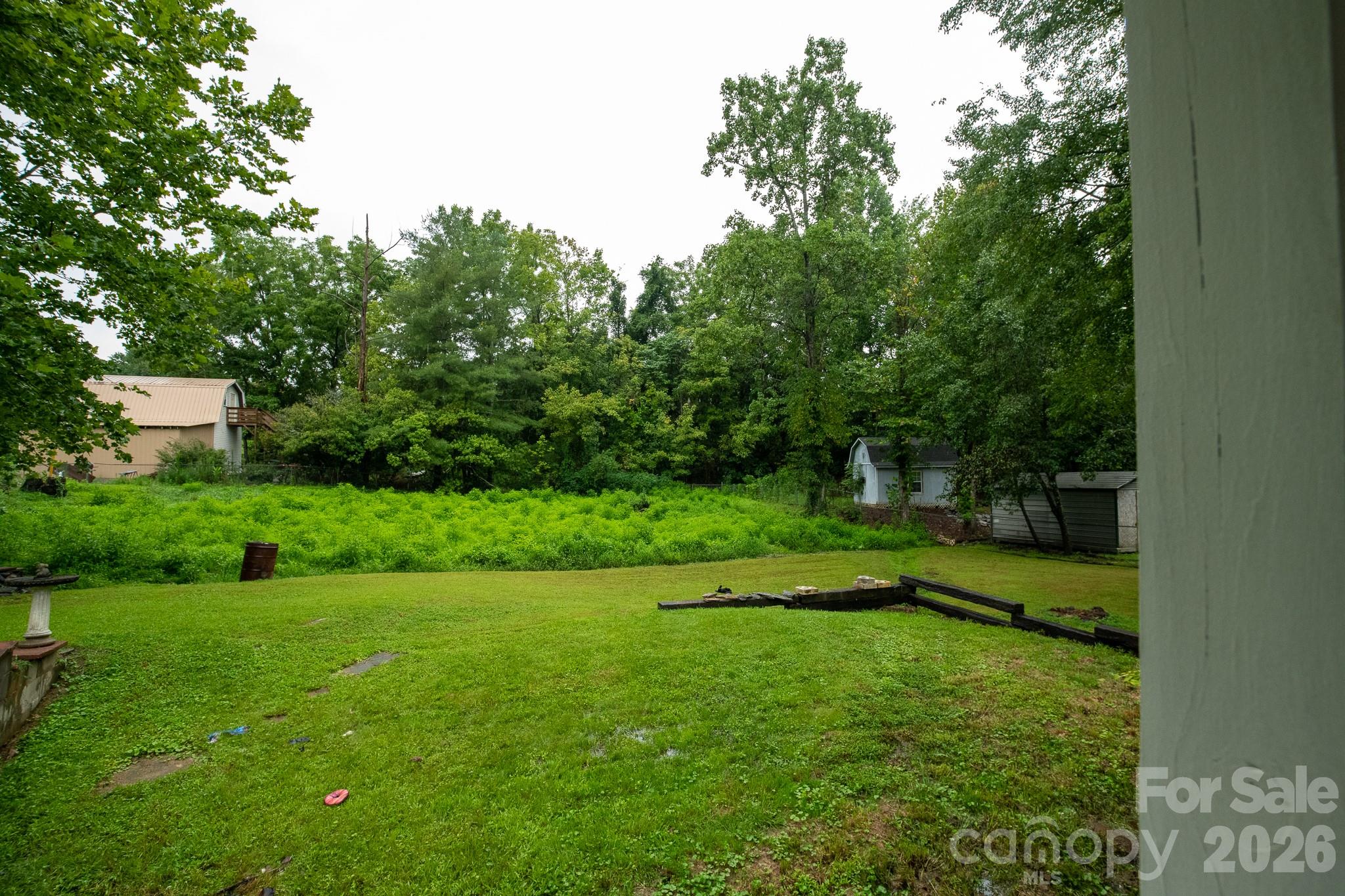 Single Family Residence at 409 Cottrell Hill Road, Lenoir, photo 9 of 27