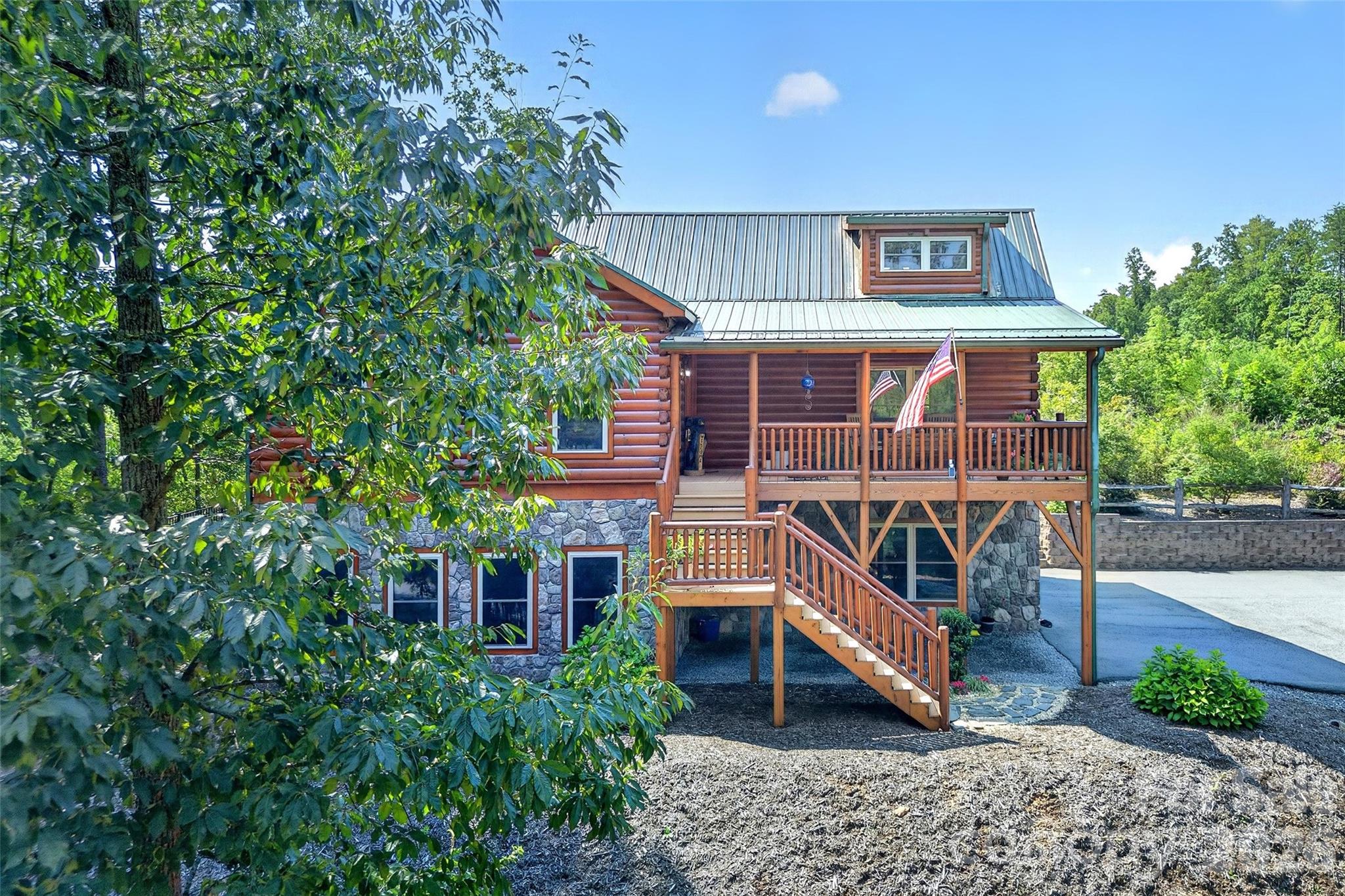 Single Family Residence at 96 Boysenberry Drive, Nebo, photo 5 of 48