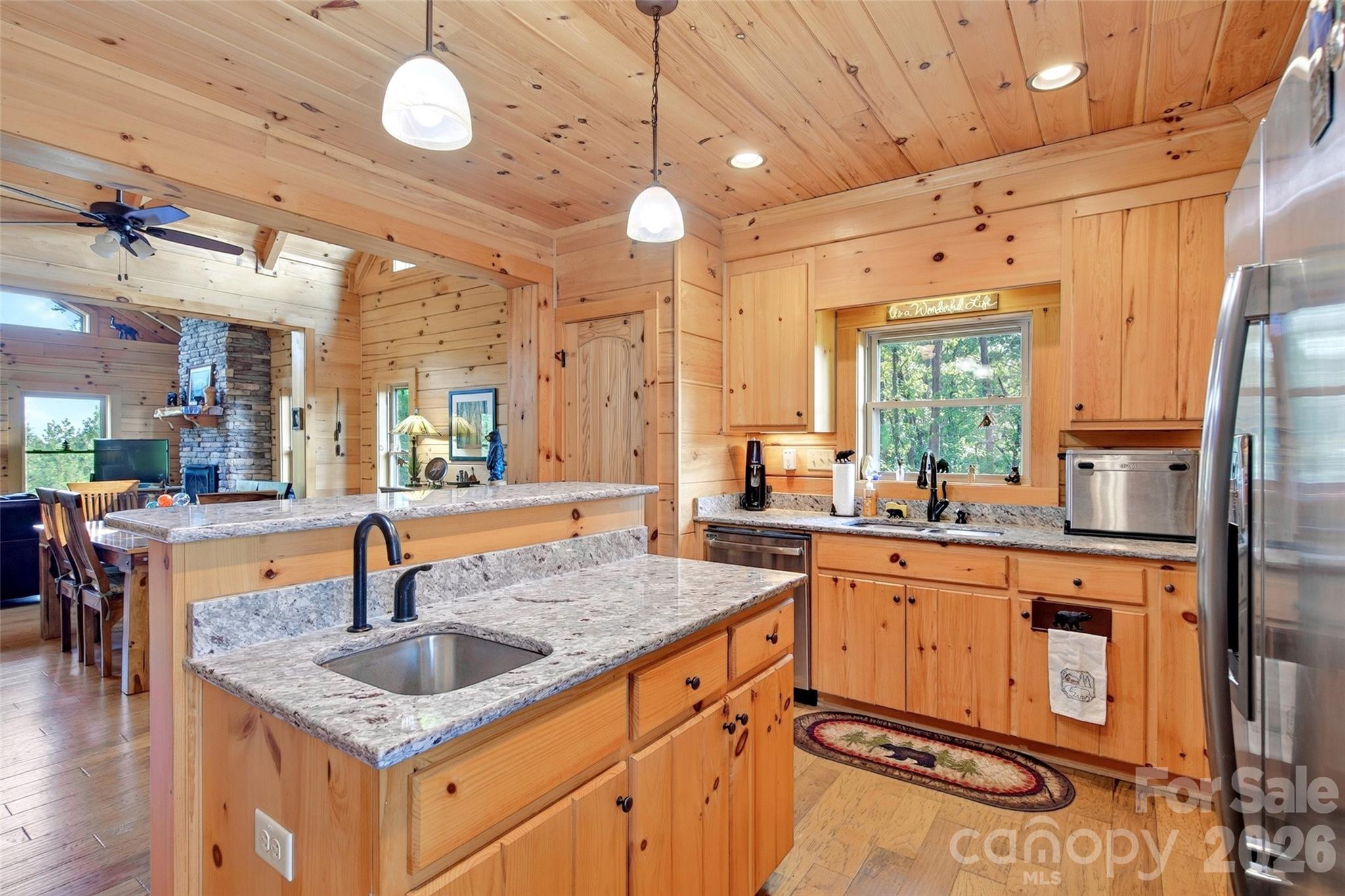 Single Family Residence at 96 Boysenberry Drive, Nebo, photo 16 of 48