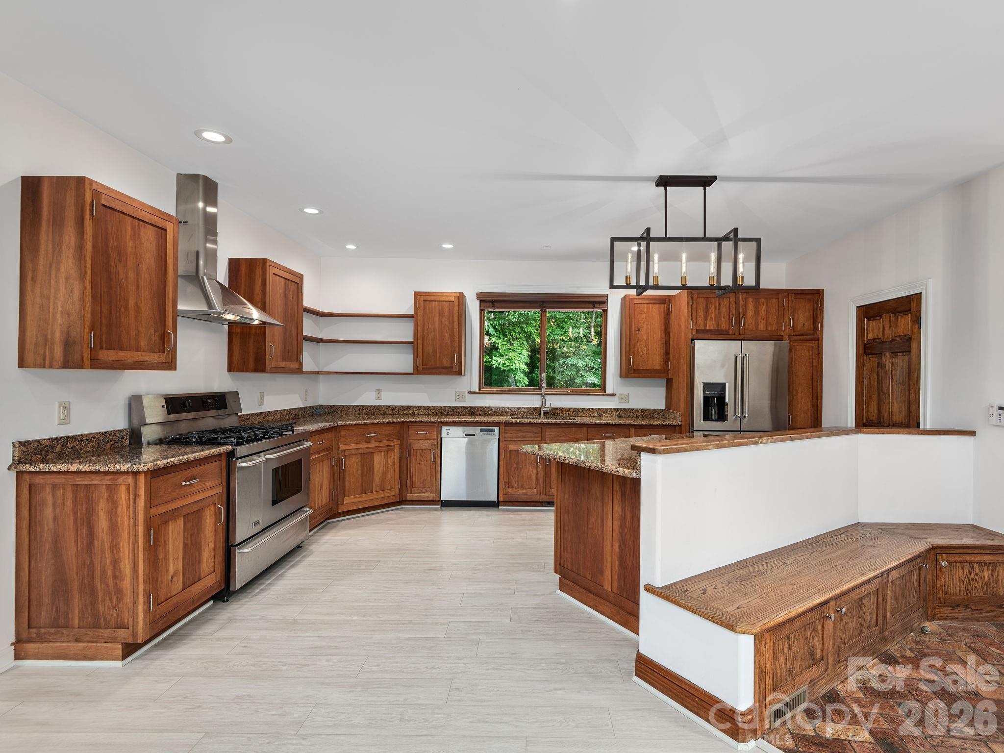 Open Kitchen to Great Room. Foyer, Bench w/storage. - 248 Wisdom Cove Road, Flat Rock