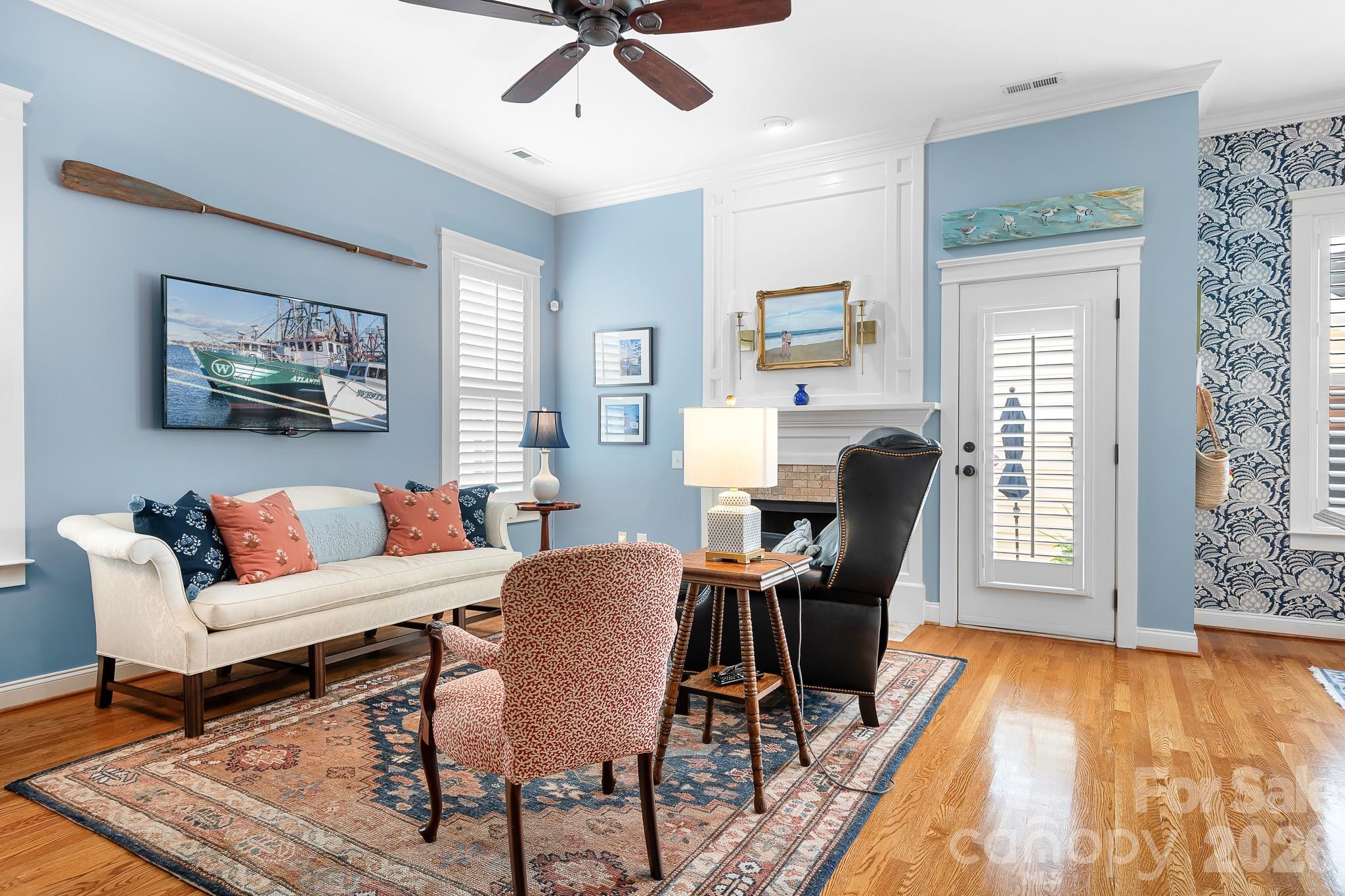 Single Family Residence at 17525 Calverton Road, Huntersville, photo 11 of 45