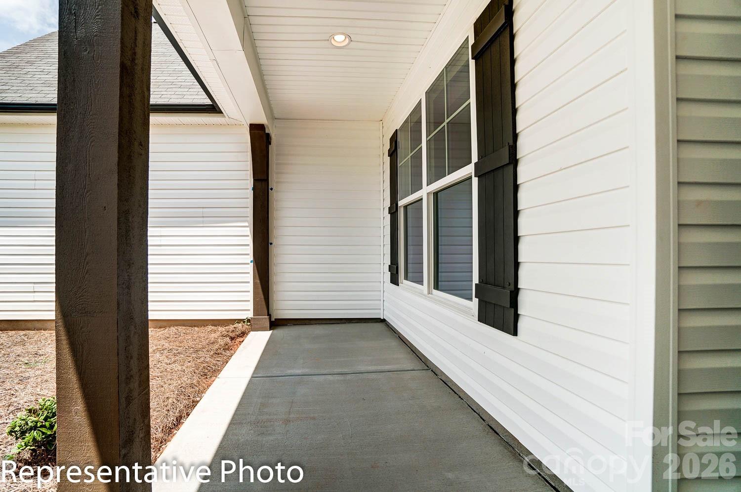 Single Family Residence at 5219 Devonshire Road, Denver, photo 5 of 28