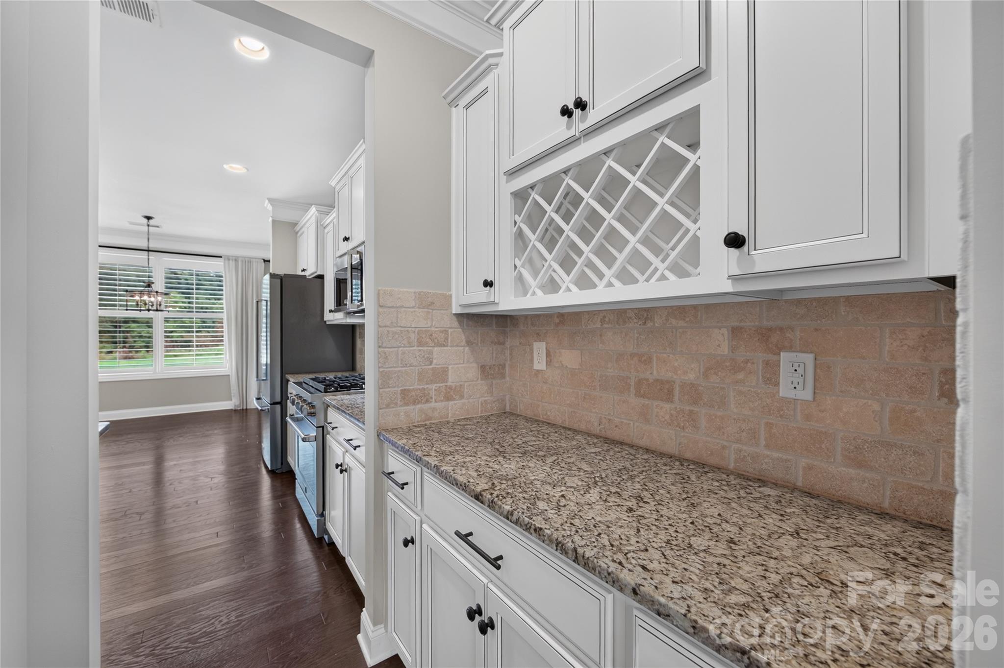 Single Family Residence at 6403 Torrence Trace Drive, Huntersville, photo 9 of 42